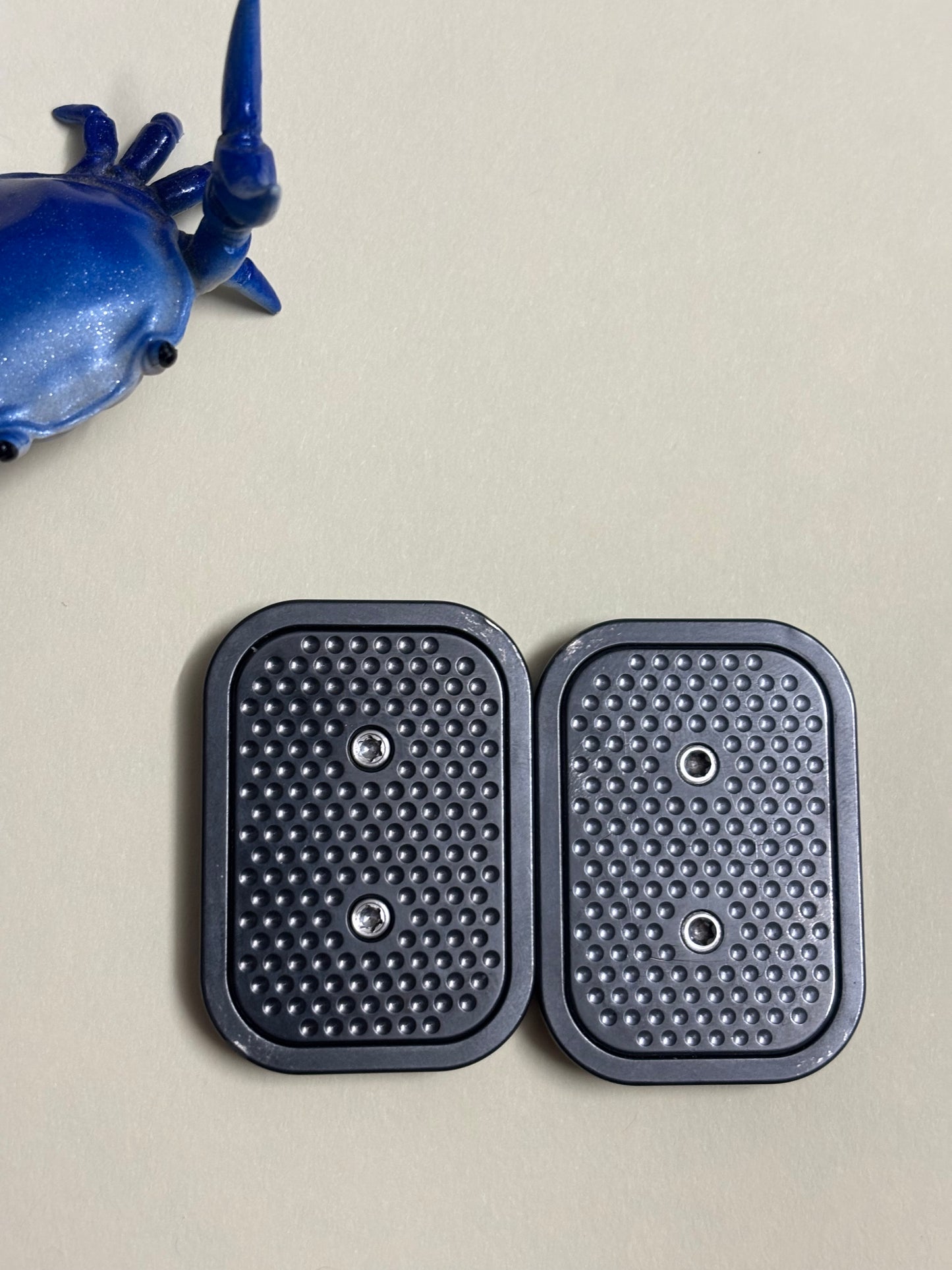 Magnus grenade - zirc/zirc 2 click - fidget toy