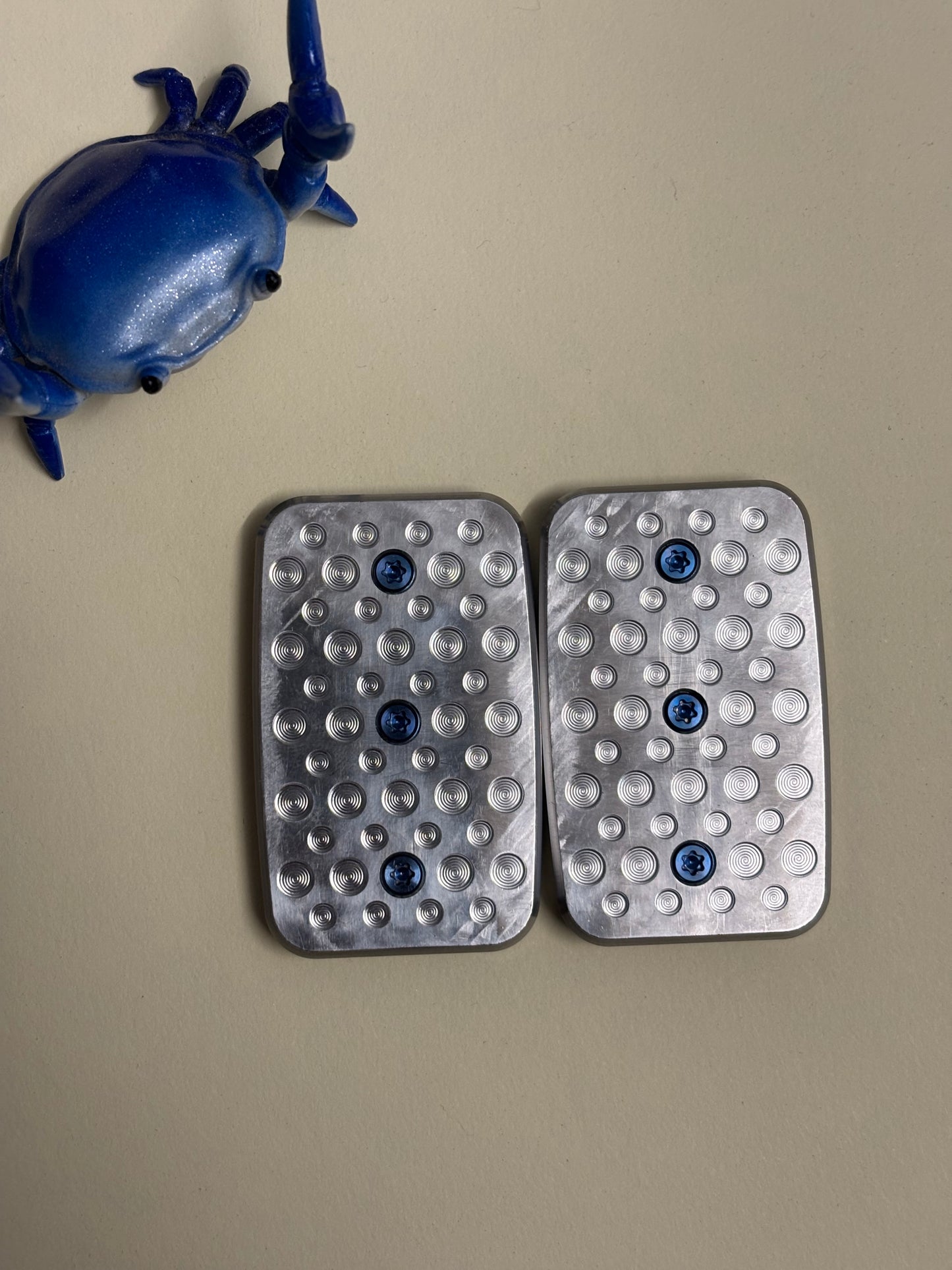 Magnus maglab squash toad mandala - TI/ SS - 3 click