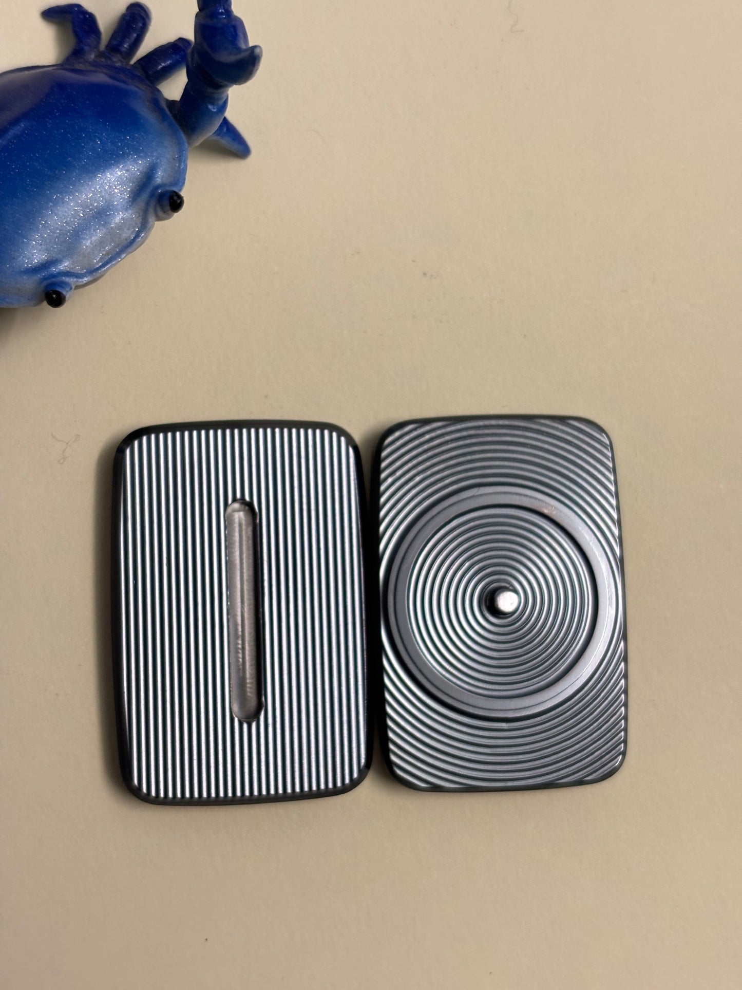 Compoform Argyle mini V1.1 - laser etched titanium slider