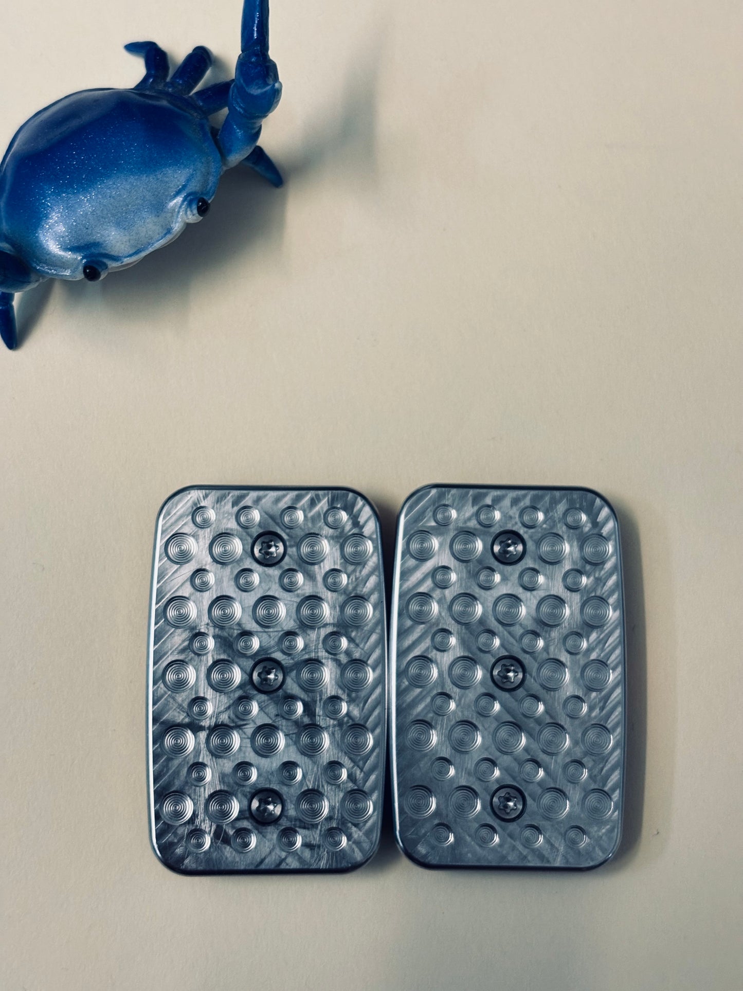 Magnus maglab crazyfiber supergrub - with SS plate - fidget toy