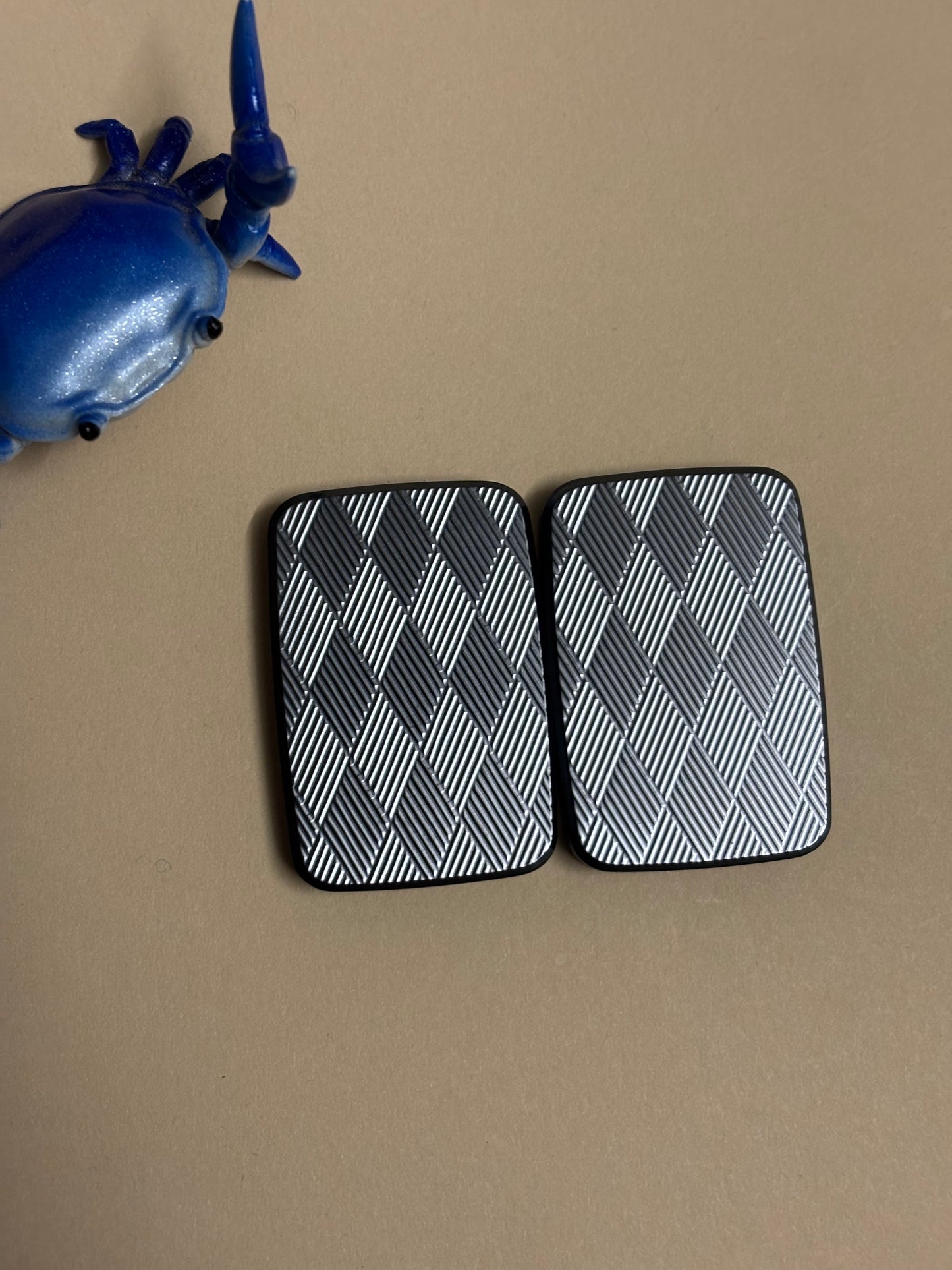 Compoform V3 Flip - titanium slider
