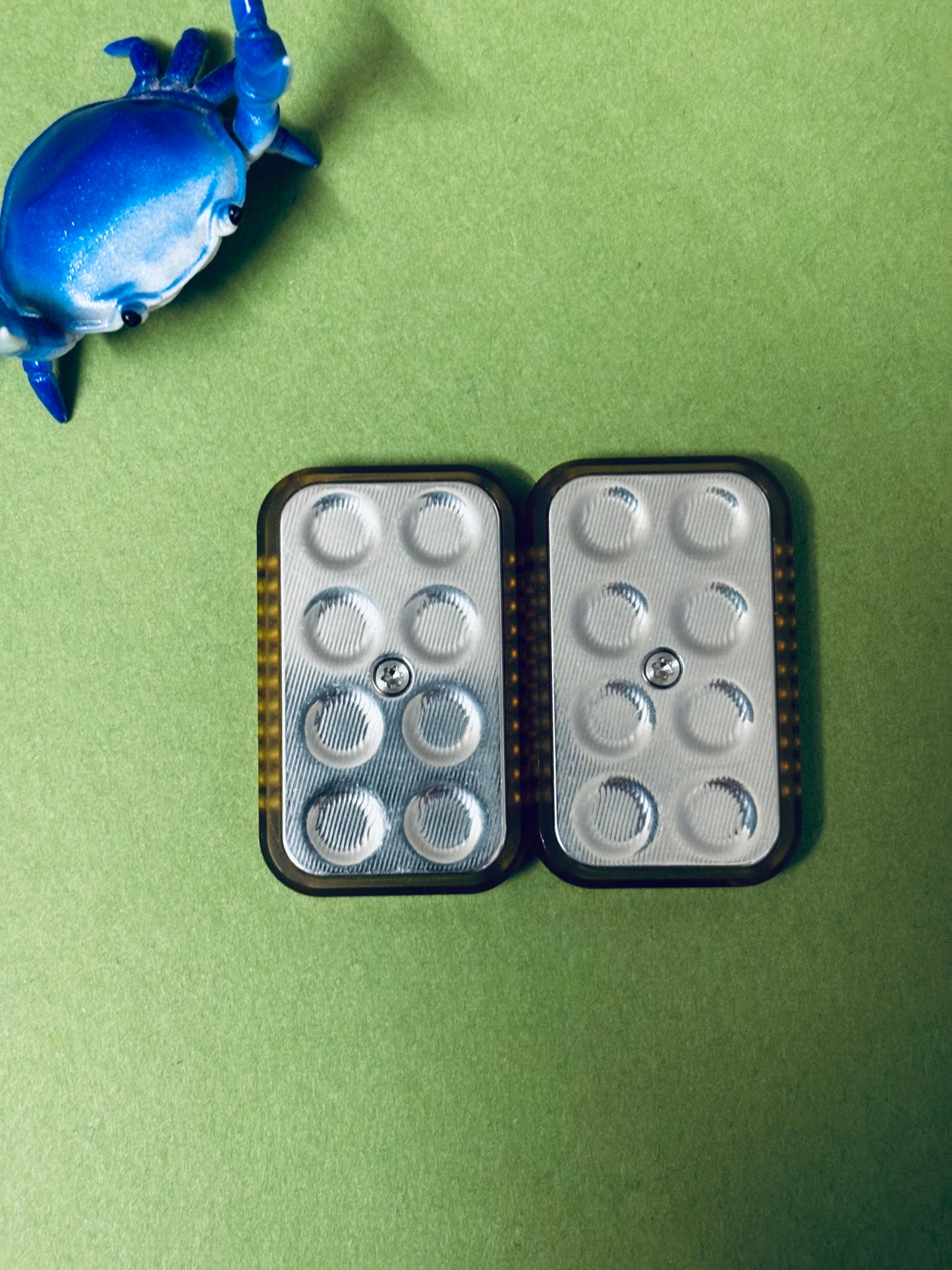 Magnus aero - slider ultem with ss plates - fidget toy