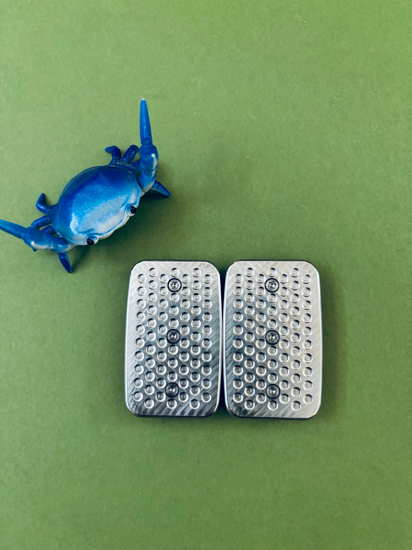 Magnus maglab supergrub - wacky fiber with SS plate - fidget toy