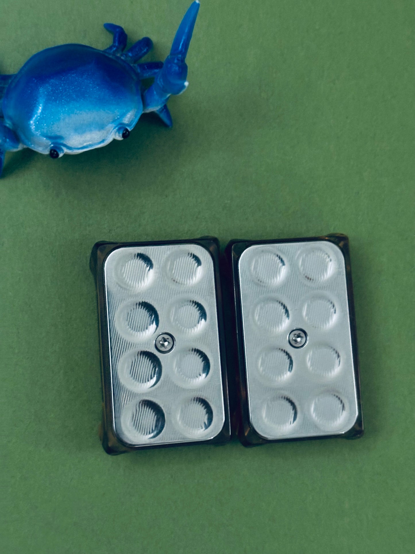 Magnus spider - ultem slider with SS screw in plates - fidget toy