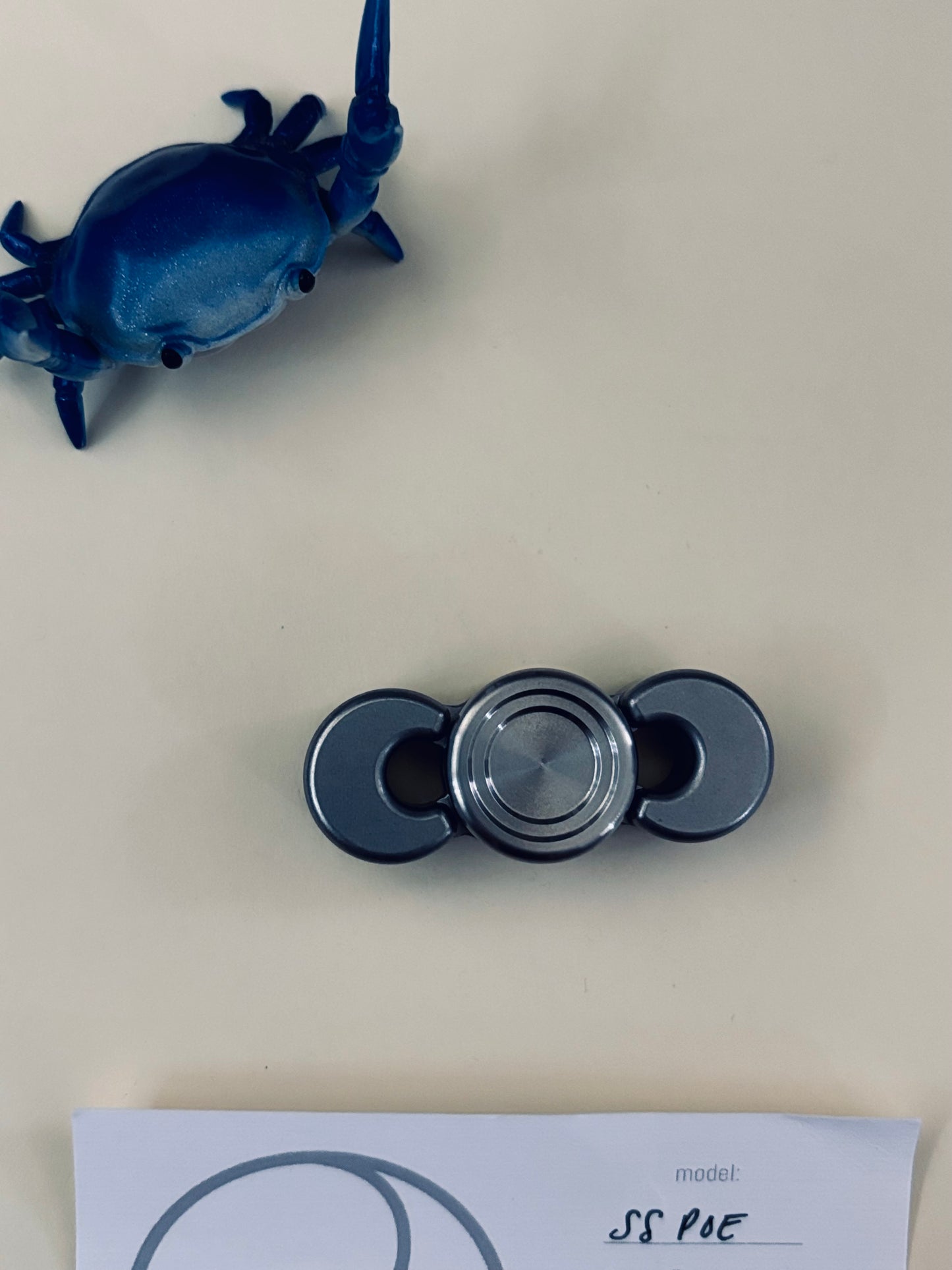 Twoedc - Poe - SS - Fidget spinner