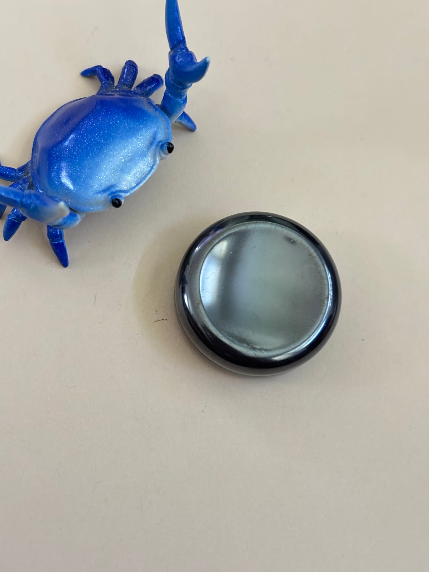 Umburry haptic coin - zirc - haptic worry stone
