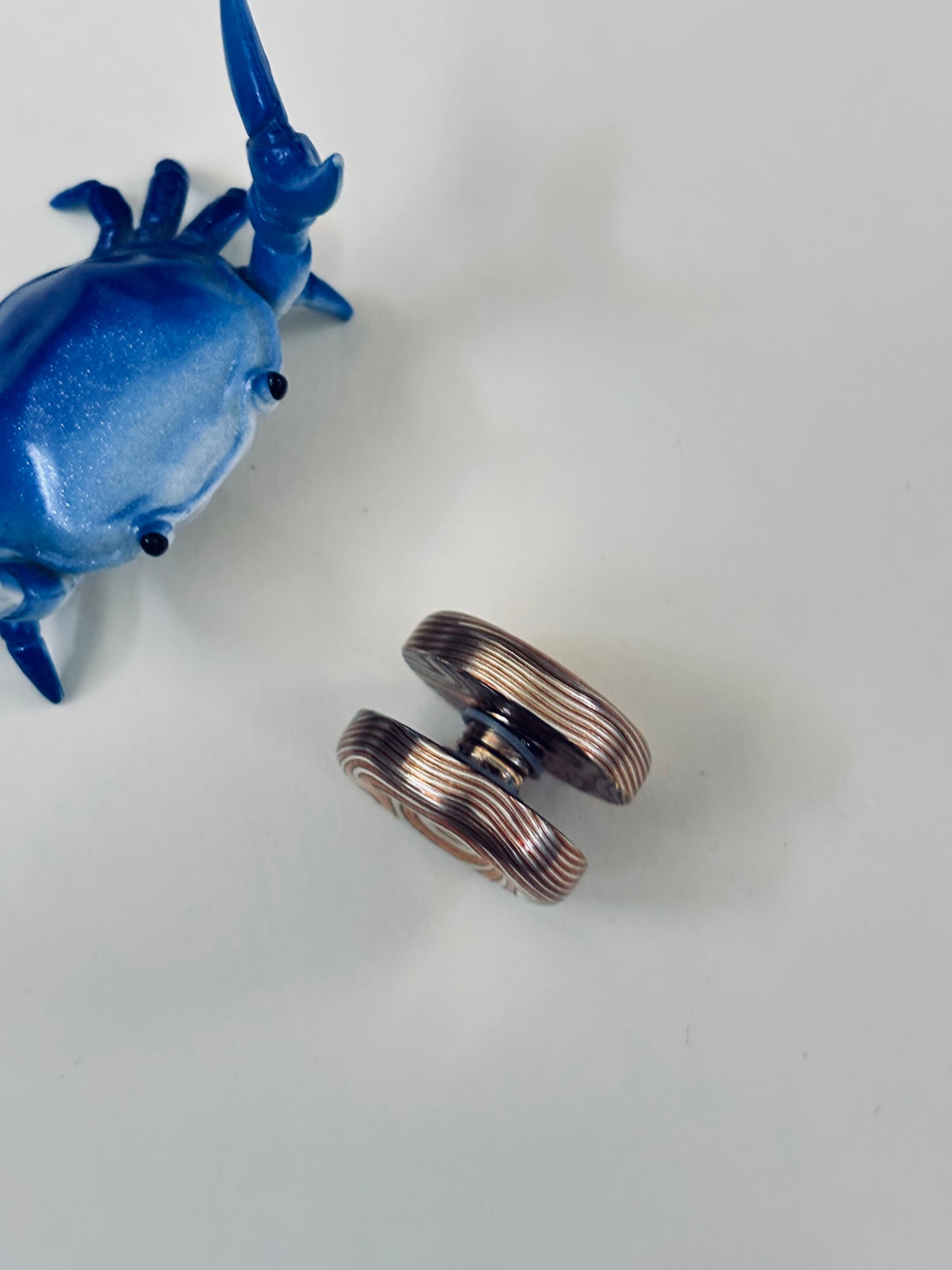 Njthandpower NJT - mokume 22mm dish button - fidget toy