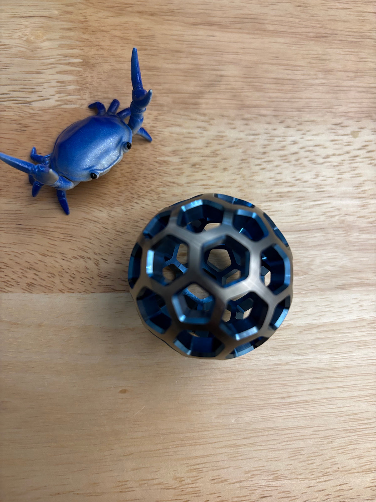 Magnus Magball TI - fidget toy