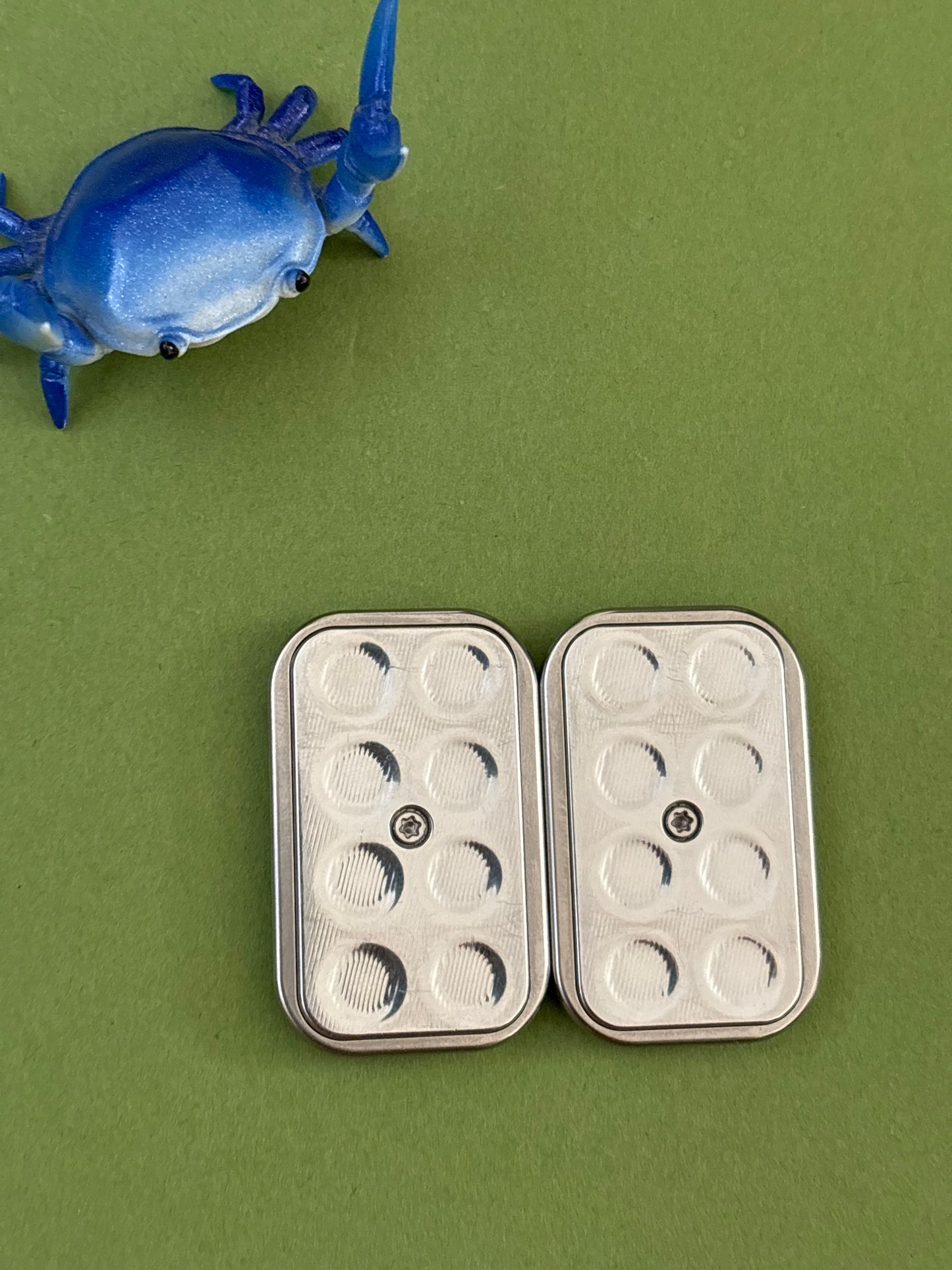 Magnus 3 click skimmer slider - ti with SS screw plate - fidget toy