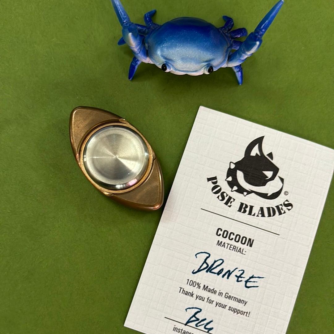 Pose bi cocoon - bronze with ti button - fidget spinner - fidget toyz