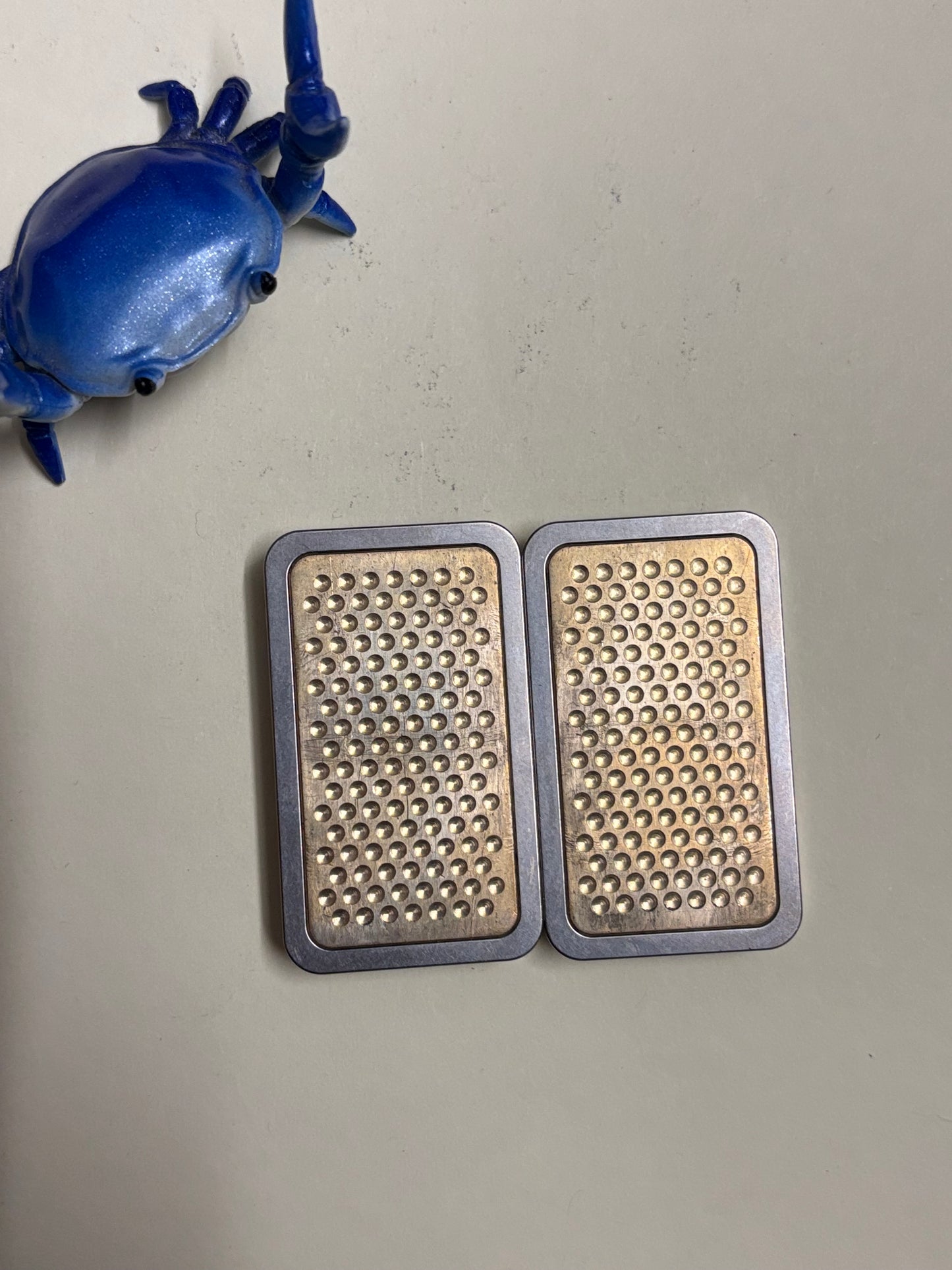 Magnus Titanium ridge slider with brass plates