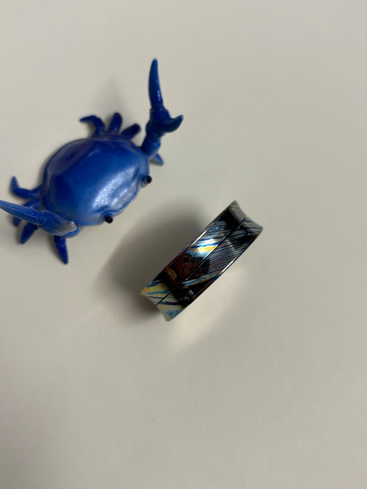 Umburry - tidama midsize - haptic coin - fidget toy