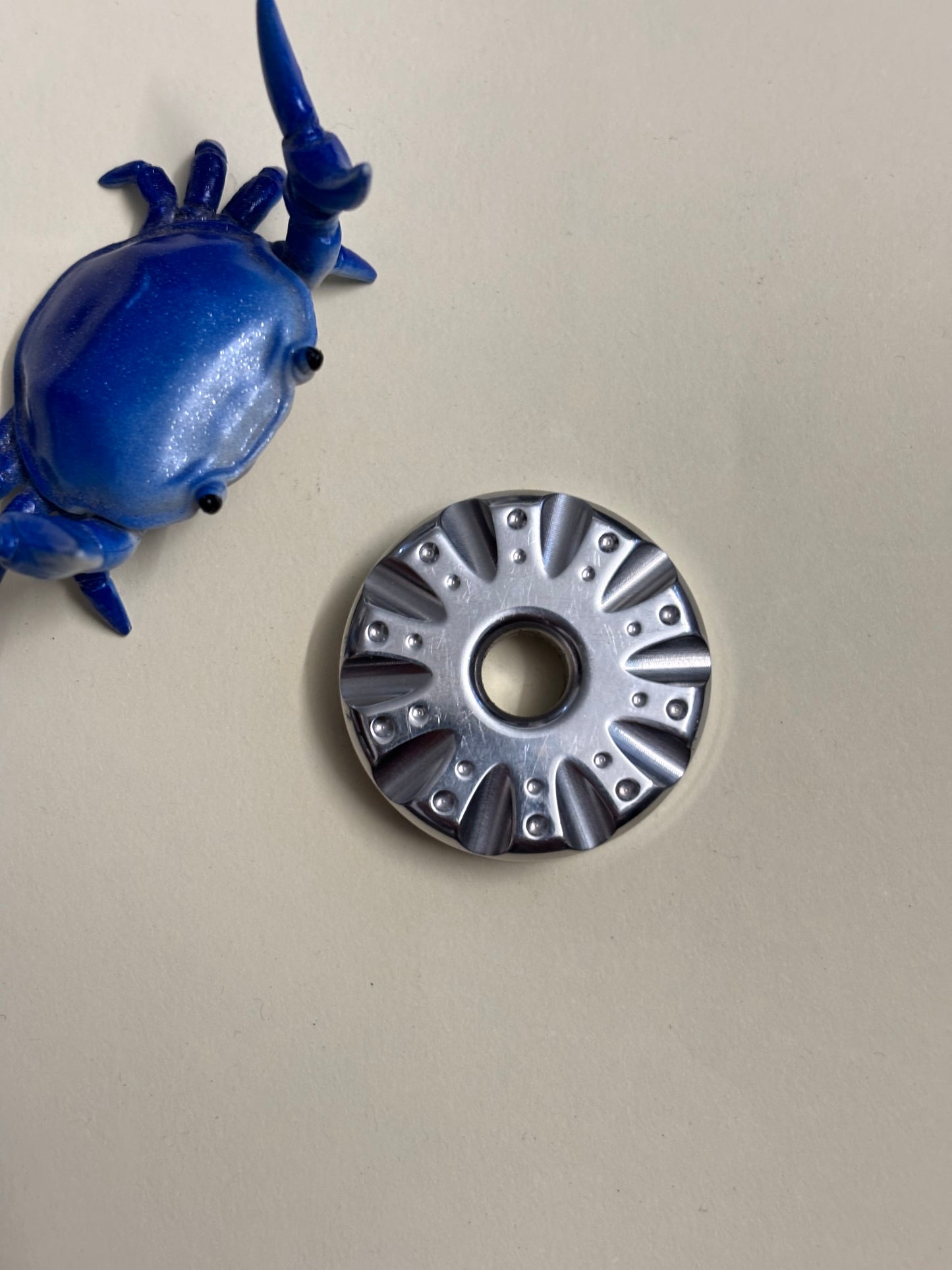 Umburry redux med Haptic coin - SS - fidget toy