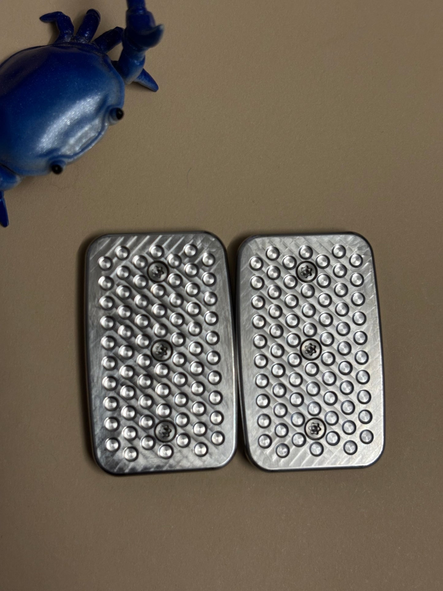 Magnus maglab plain jane Hex- zirc with SS plate - fidget toy