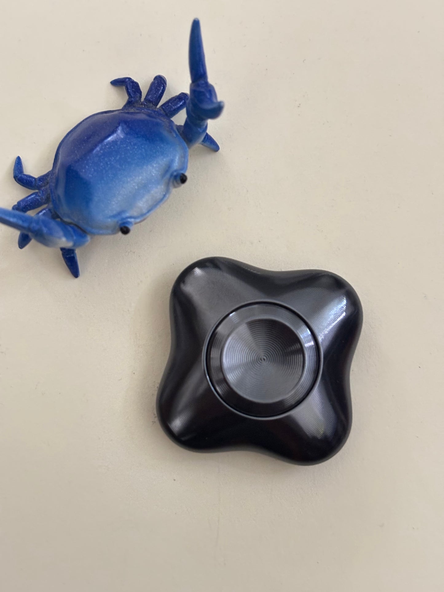 KAP - lucky clover (zirc) spinner - fidget toy