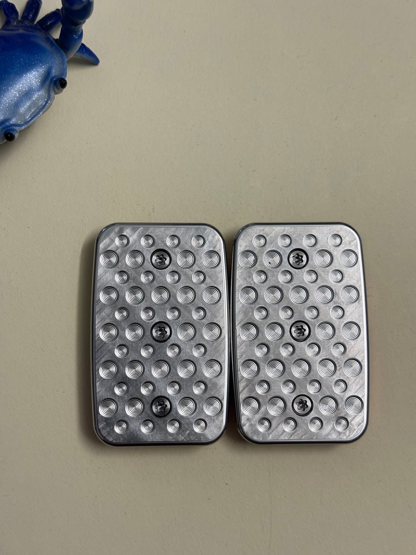 Magnus toadx - 3 click slider - wackyfiber maglab with SS screw plate - fidget toy