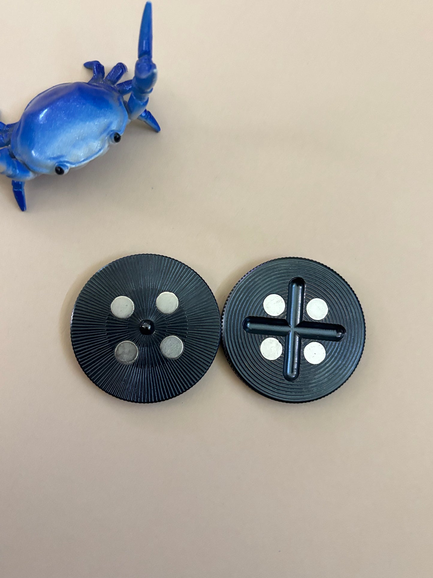 Compoform - Laugh/Cry - slider coin - fidget toy