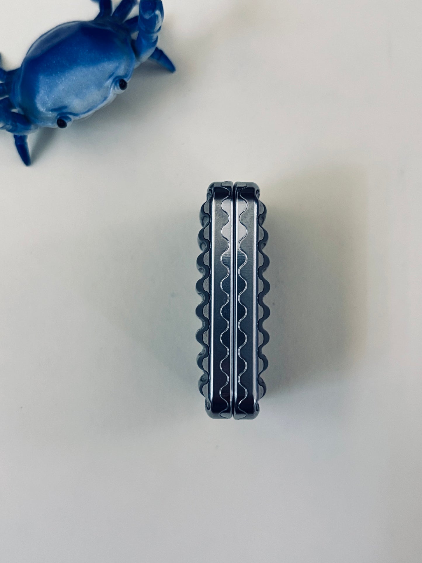 Magnus Crinkle TI/zirc slider with SS plates