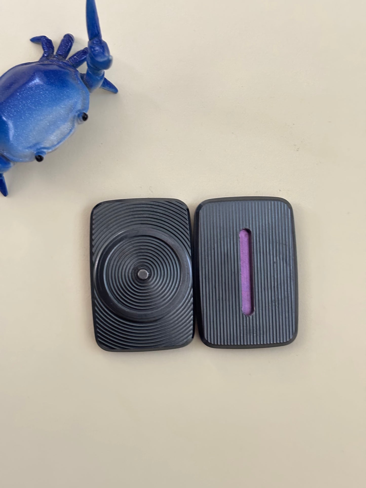 Compoform Argyle V1.1 mini seigaiha - laser etched titanium slider