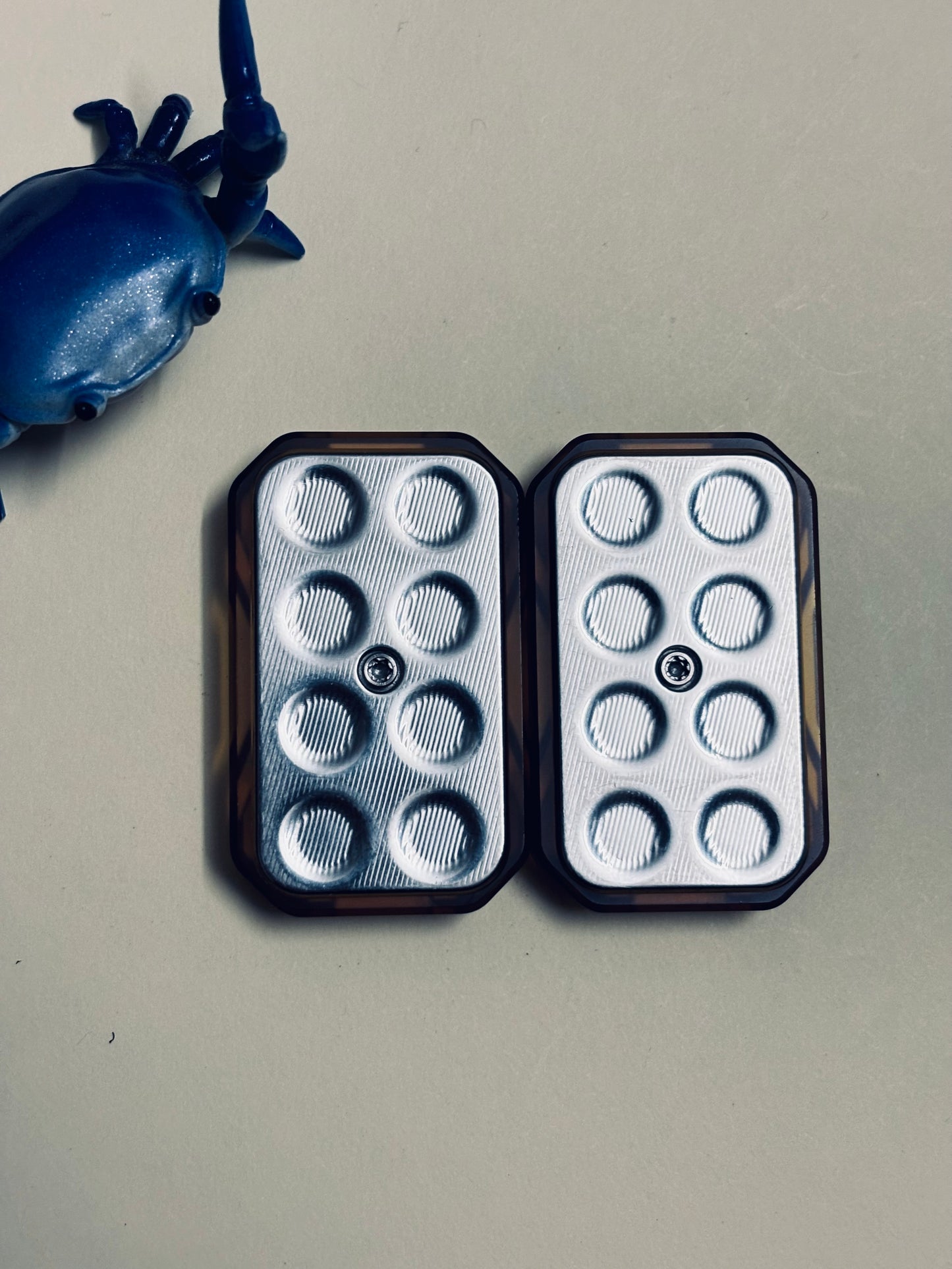 Magnus ultem King crab slider with SS plates