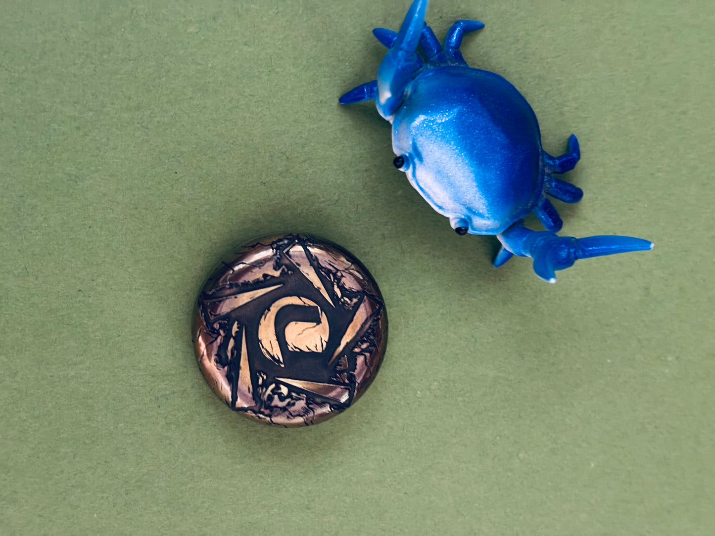 Umburry fairy ATS collab haptic coin - mid size ti/brass- haptic coin - fidget toy