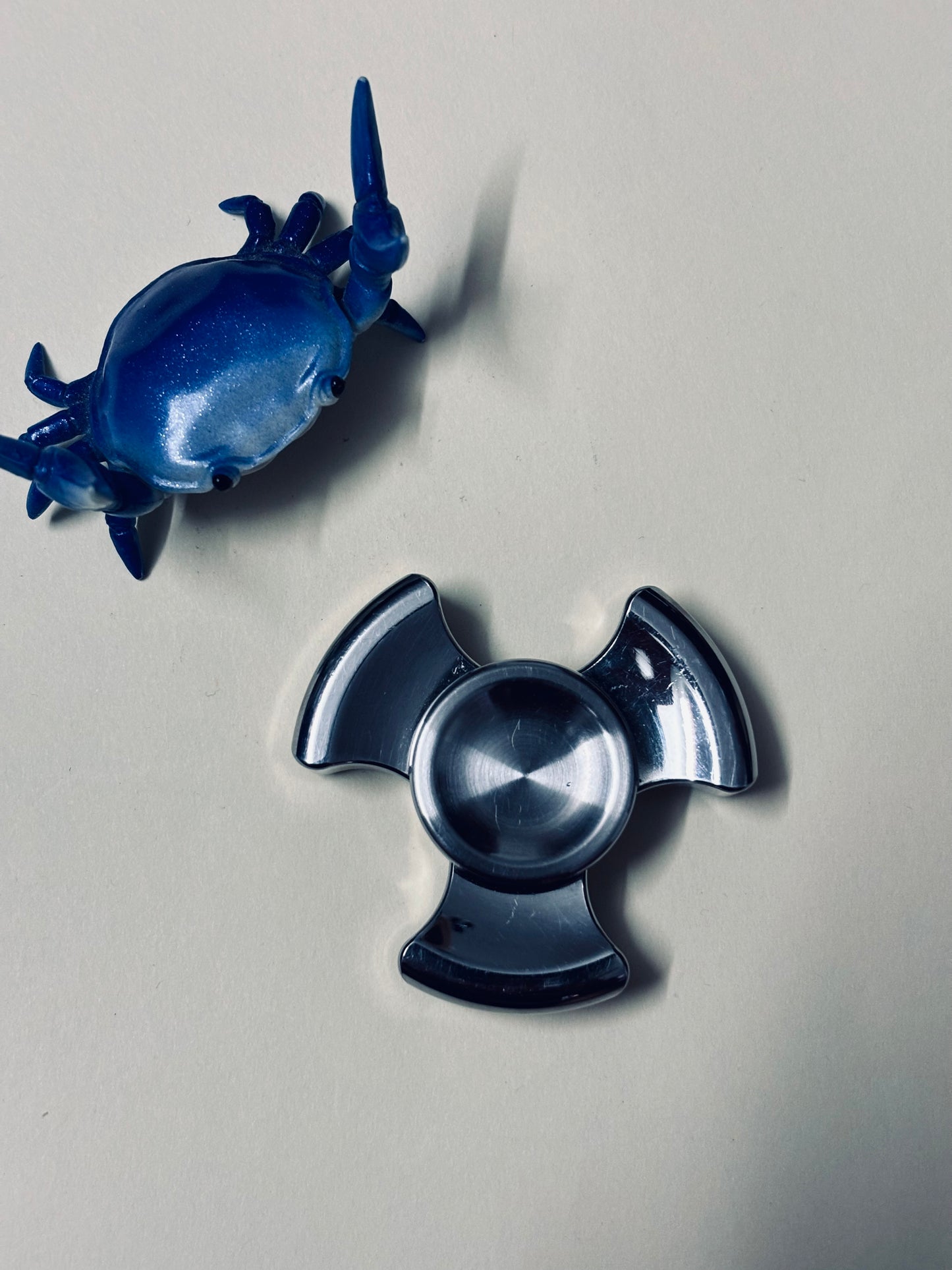 Rotablade - tri stubby - stainless steel - fidget spinner - fidget toy