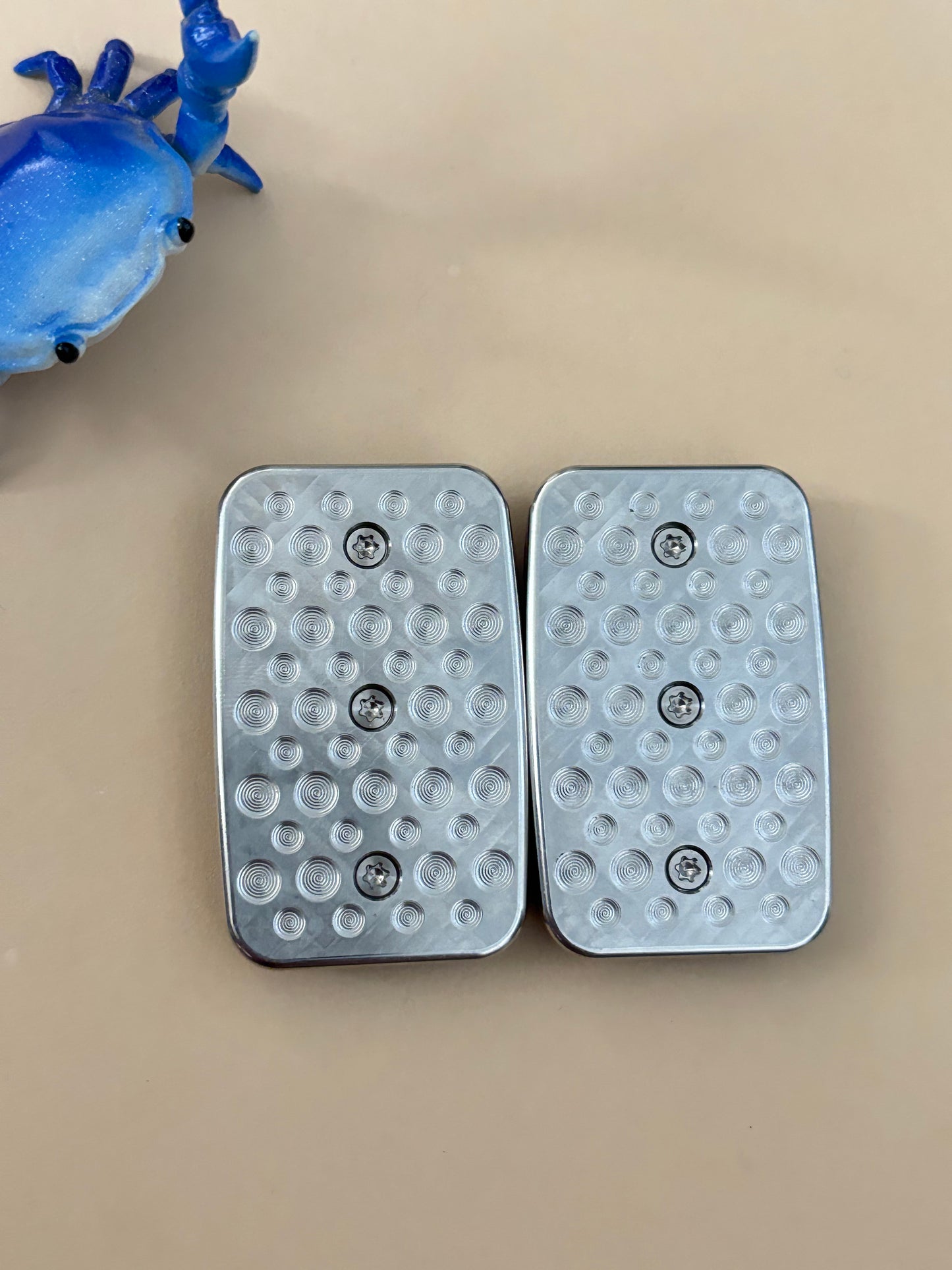 Magnus toadx - 3 click slider - wackyfiber maglab with SS screw plate - fidget toy