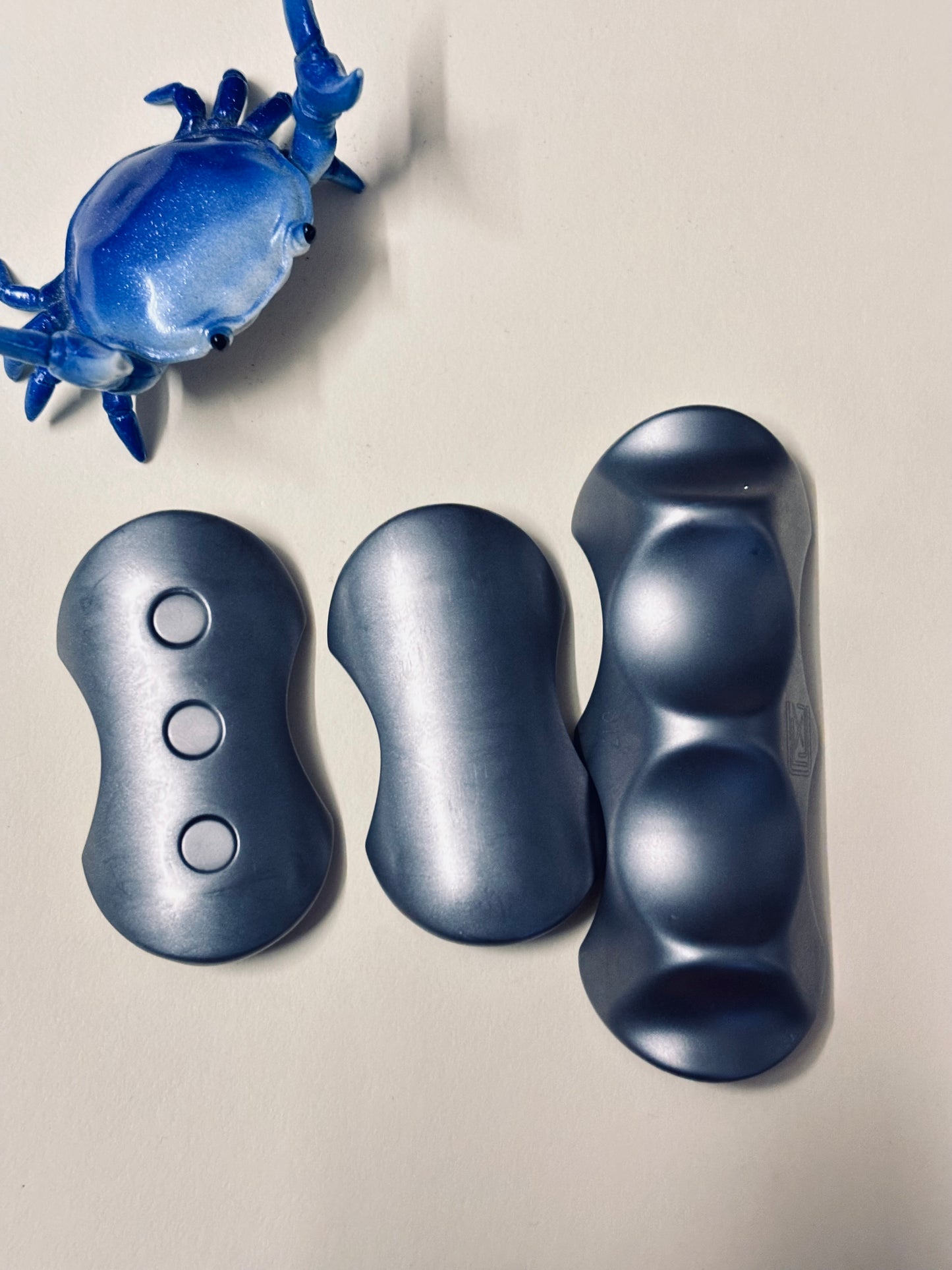 Crux by la grange - satin TI - Fidget toy