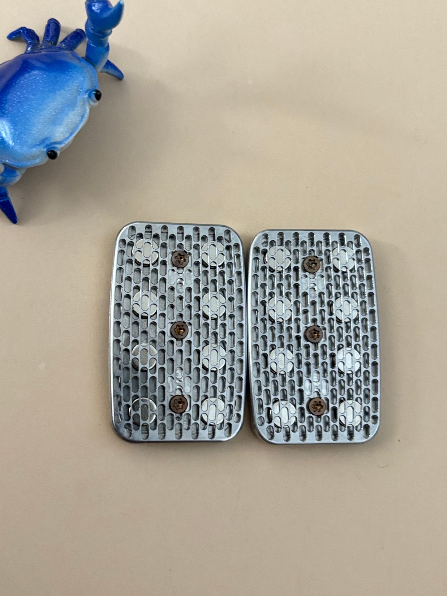 Magnus maglab cybergrub - TI with SS plate - fidget toy