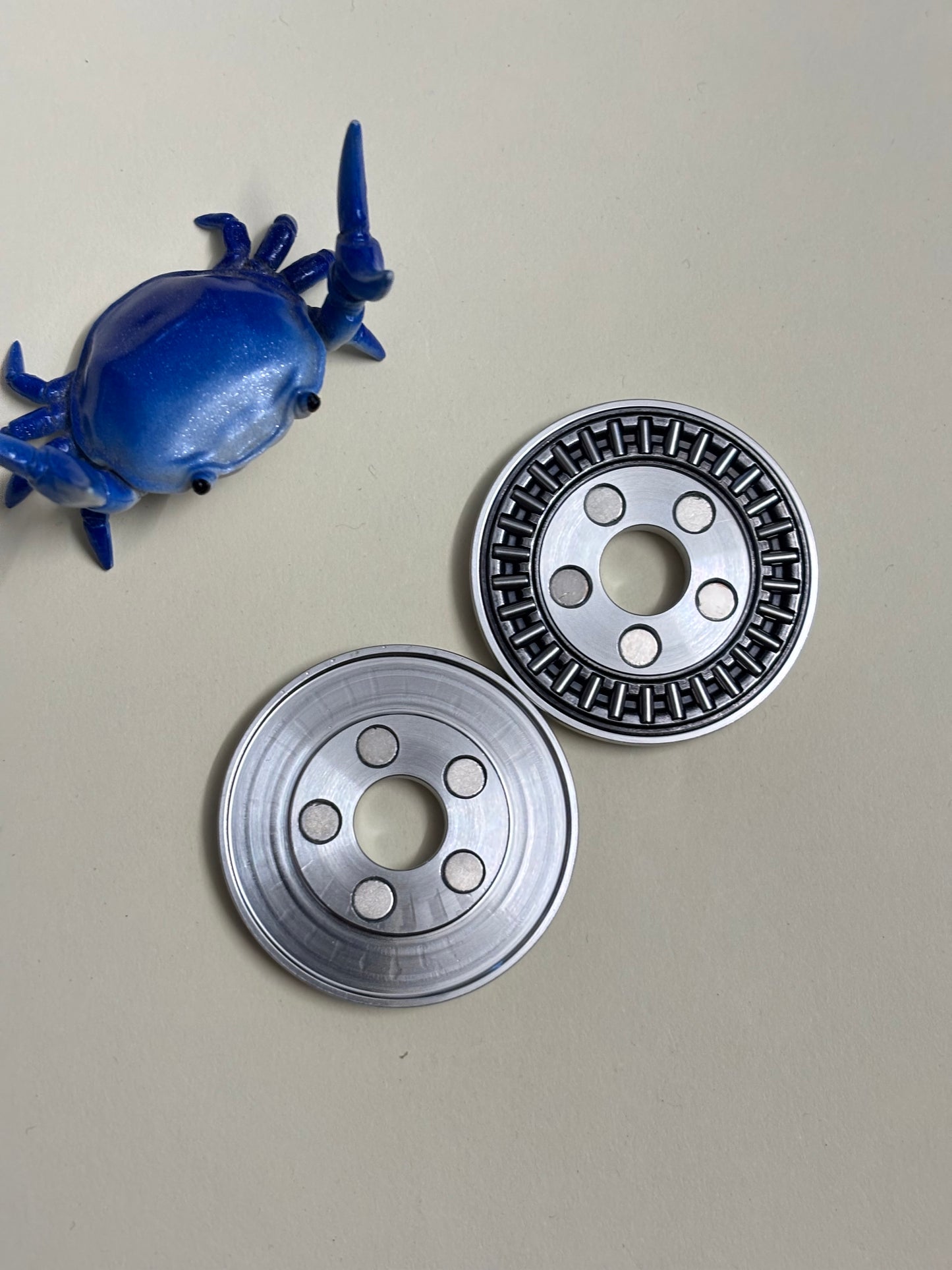 Umburry Haptic coin - SS - fidget toy