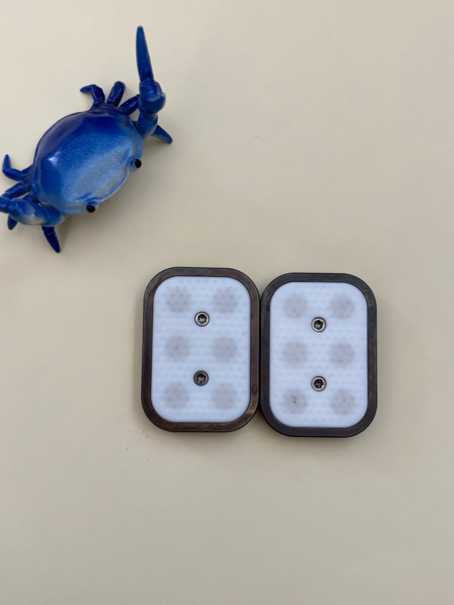 Magnus titanium toad - 2 click slider with teflon plates