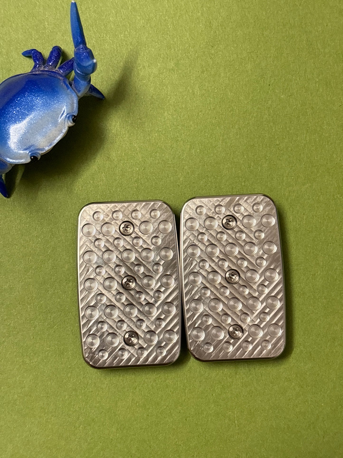 Magnus maglab crazyfiber supergrub - with SS plate - fidget toy