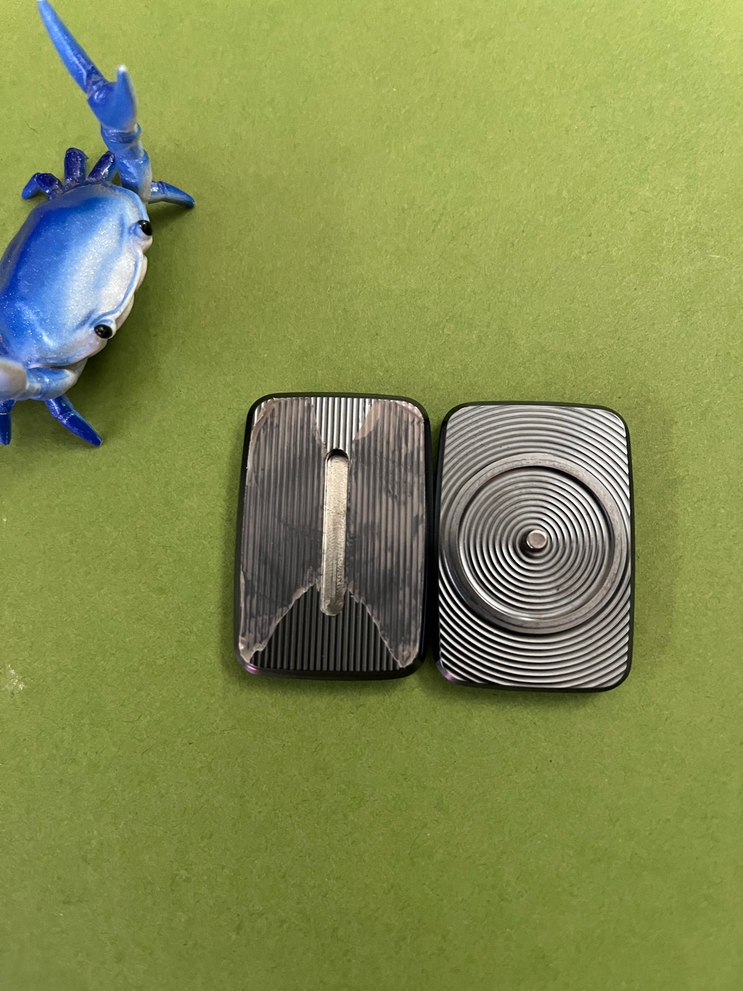 Compoform Argyle mini V1.1 - laser etched titanium slider