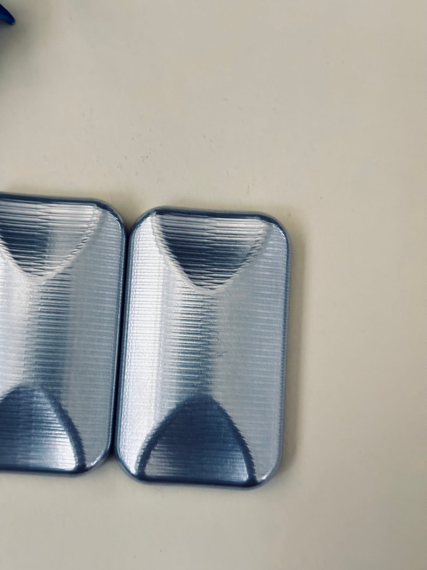 Kind Industries - Scoop slider - Aluminum / SS - fidget toy