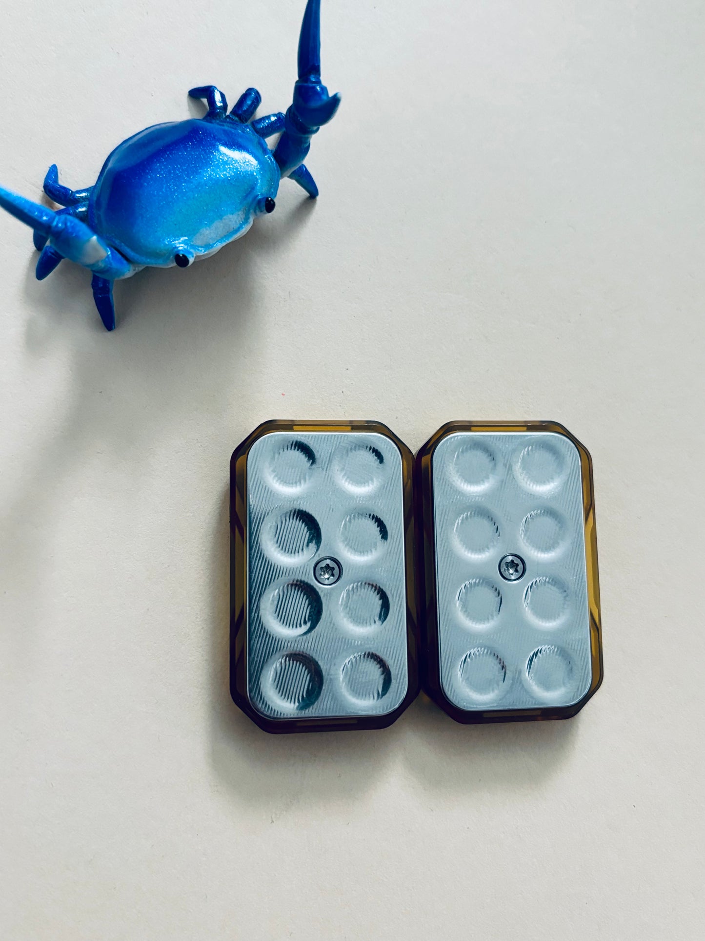 Magnus ultem King crab slider with SS plates