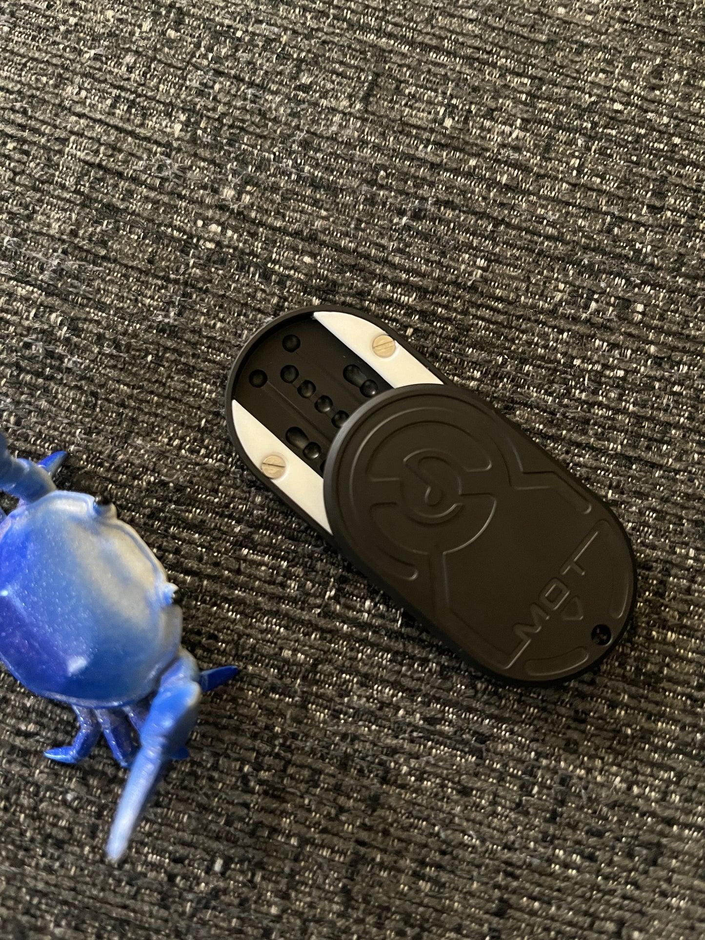 MOT Groove - blacken SS - fidget toy