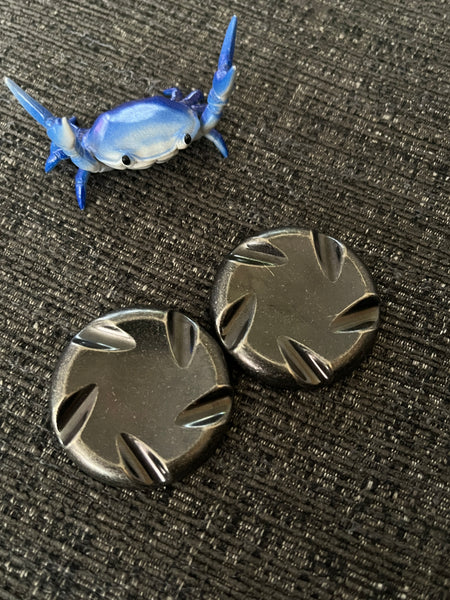 Umburry and ATS collab - zirc - haptic coin - fidget toy
