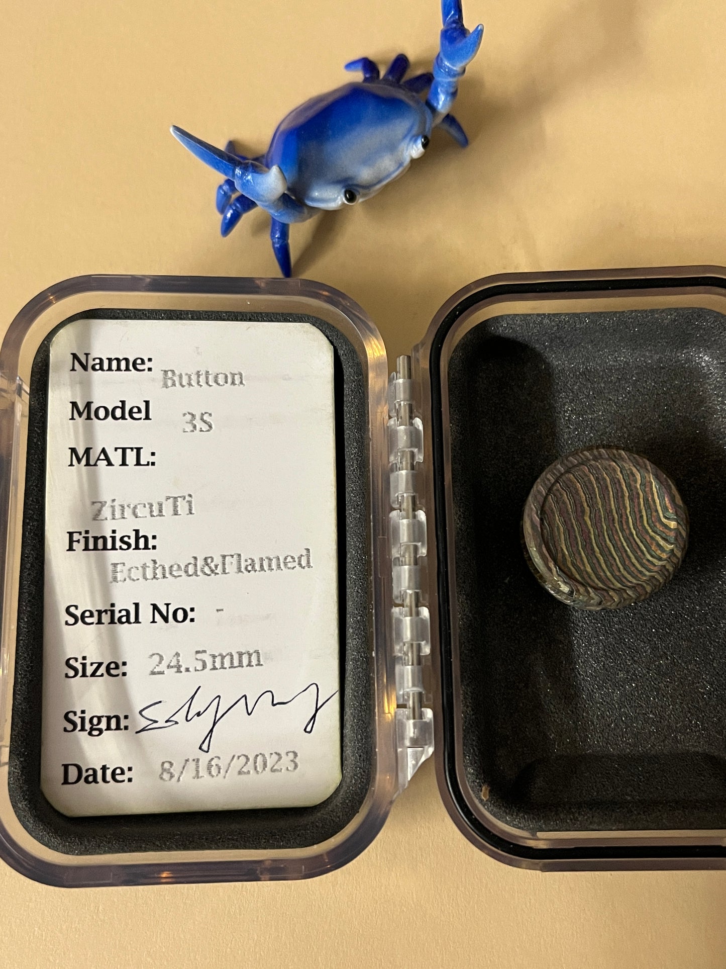 NJT - spinner button - zircuti - fidget toy