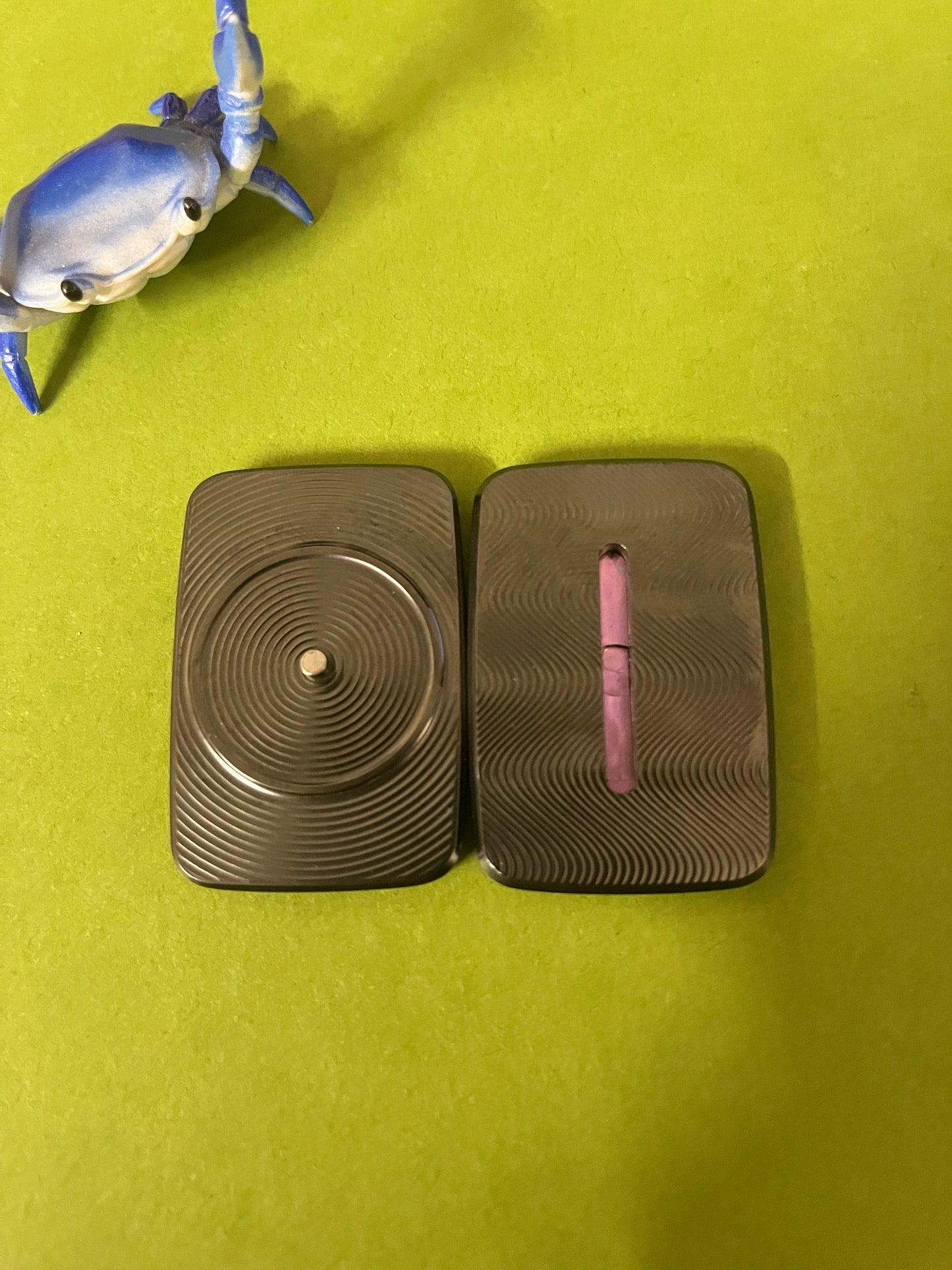 Compoform Argyle V1.1 seigaiha - laser etched titanium slider