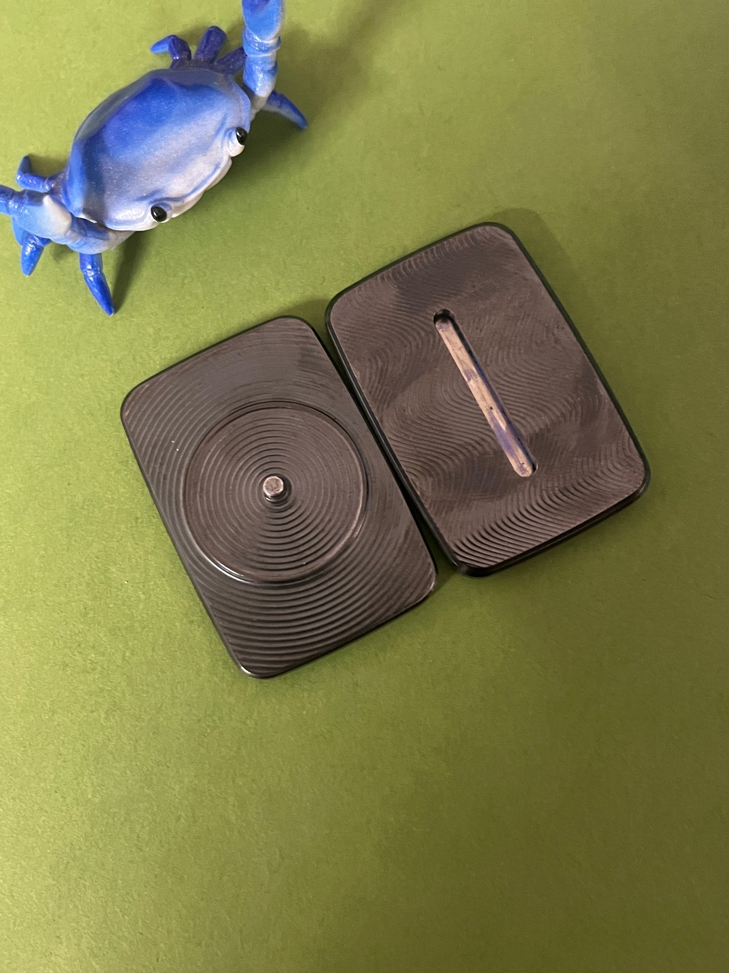 Compoform Argyle V1.1 - laser etched titanium slider