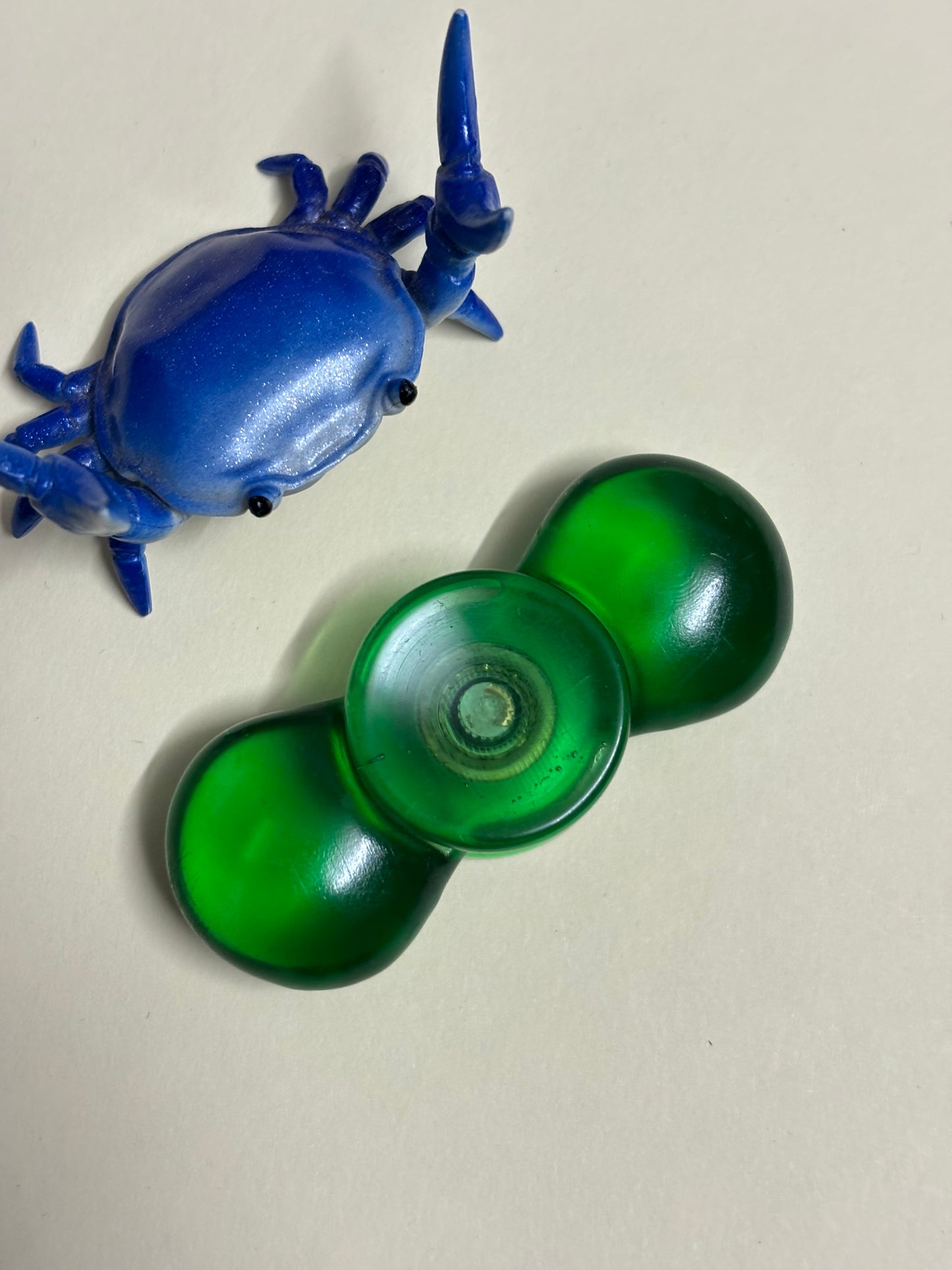 LIC edamame - green resin - fidget spinner - fidget toy