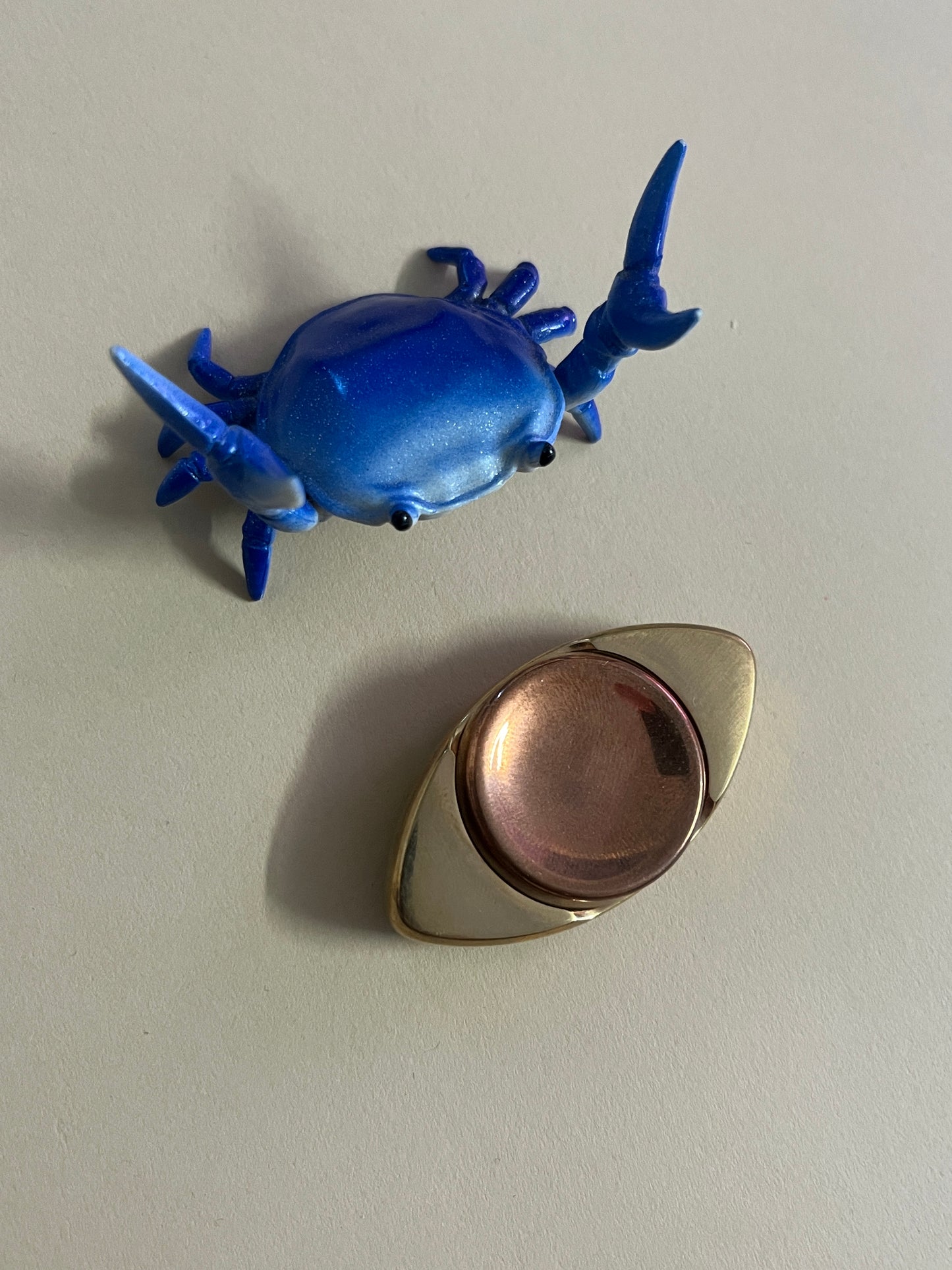Pose bi cocoon - bronze polish - fidget spinner - fidget toyz