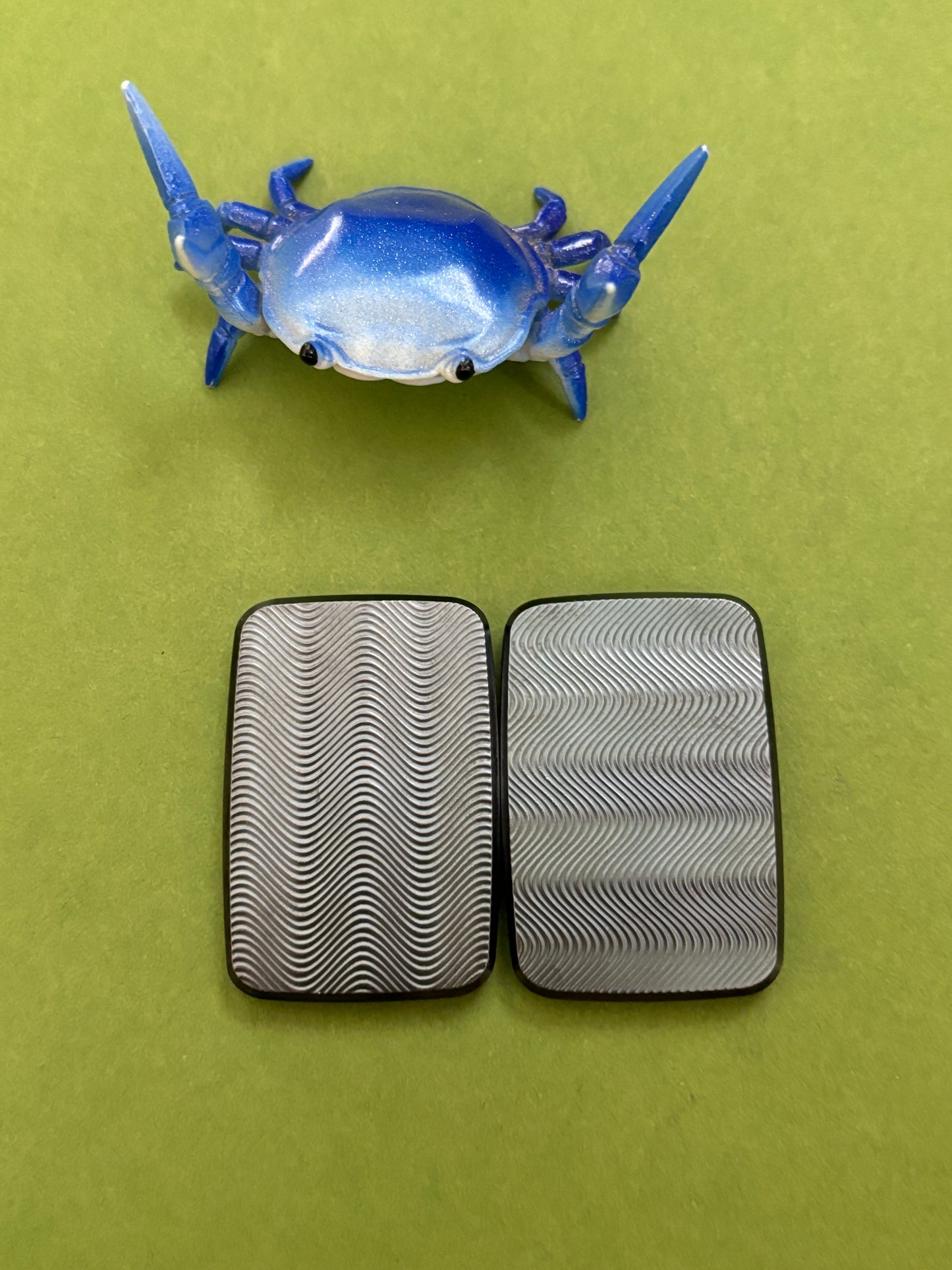 Compoform Argyle V3 - laser etched titanium slider