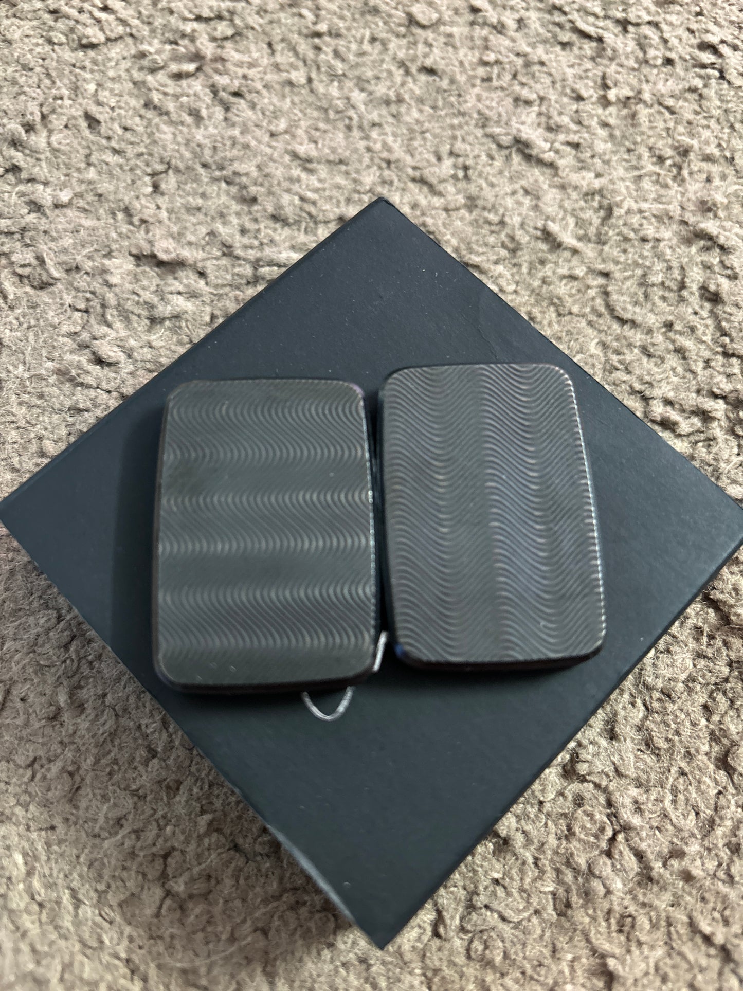 Compoform Argyle V3 - laser etched titanium slider