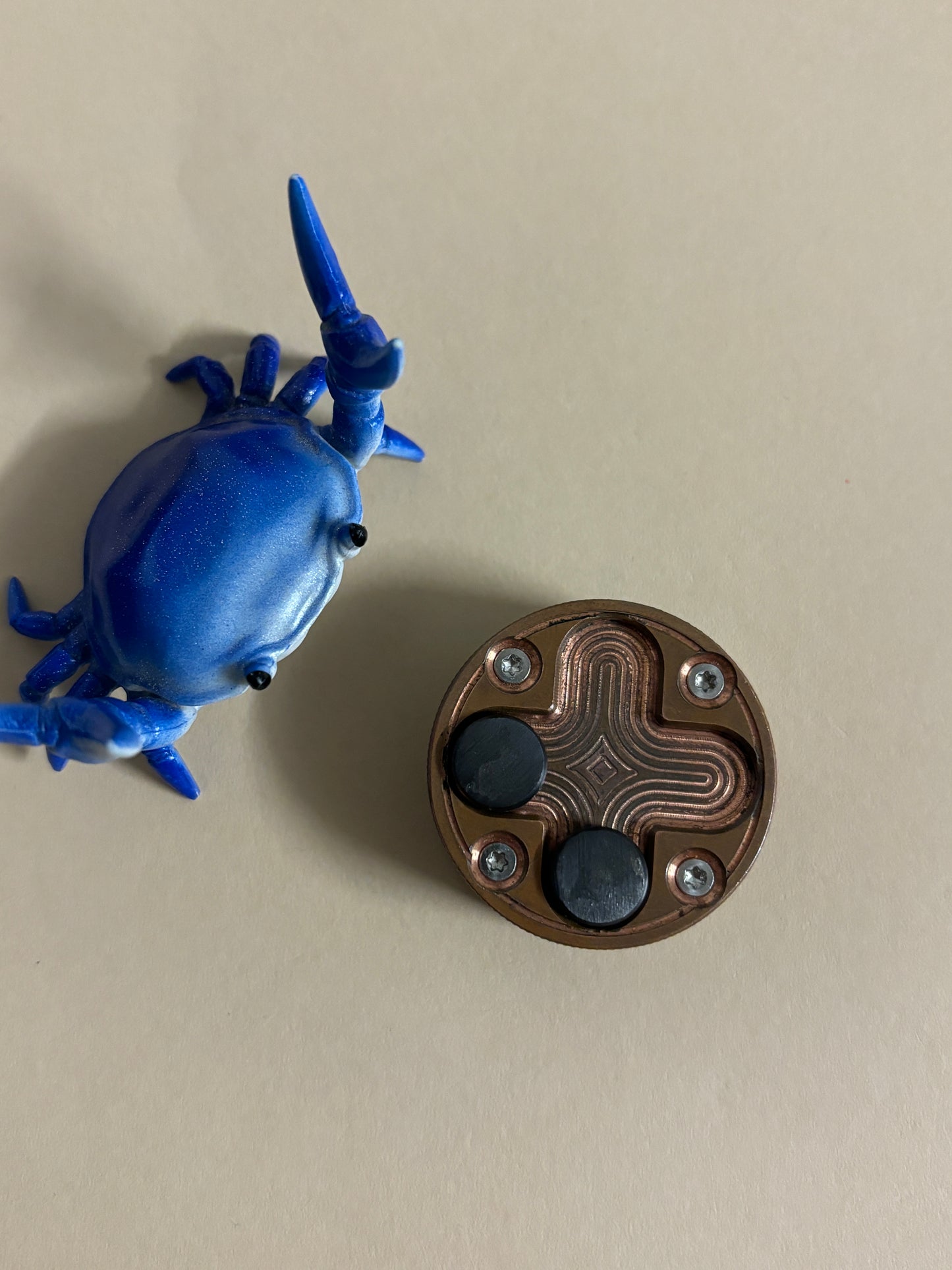 Fidget things - coinfig shift / copper / wave design