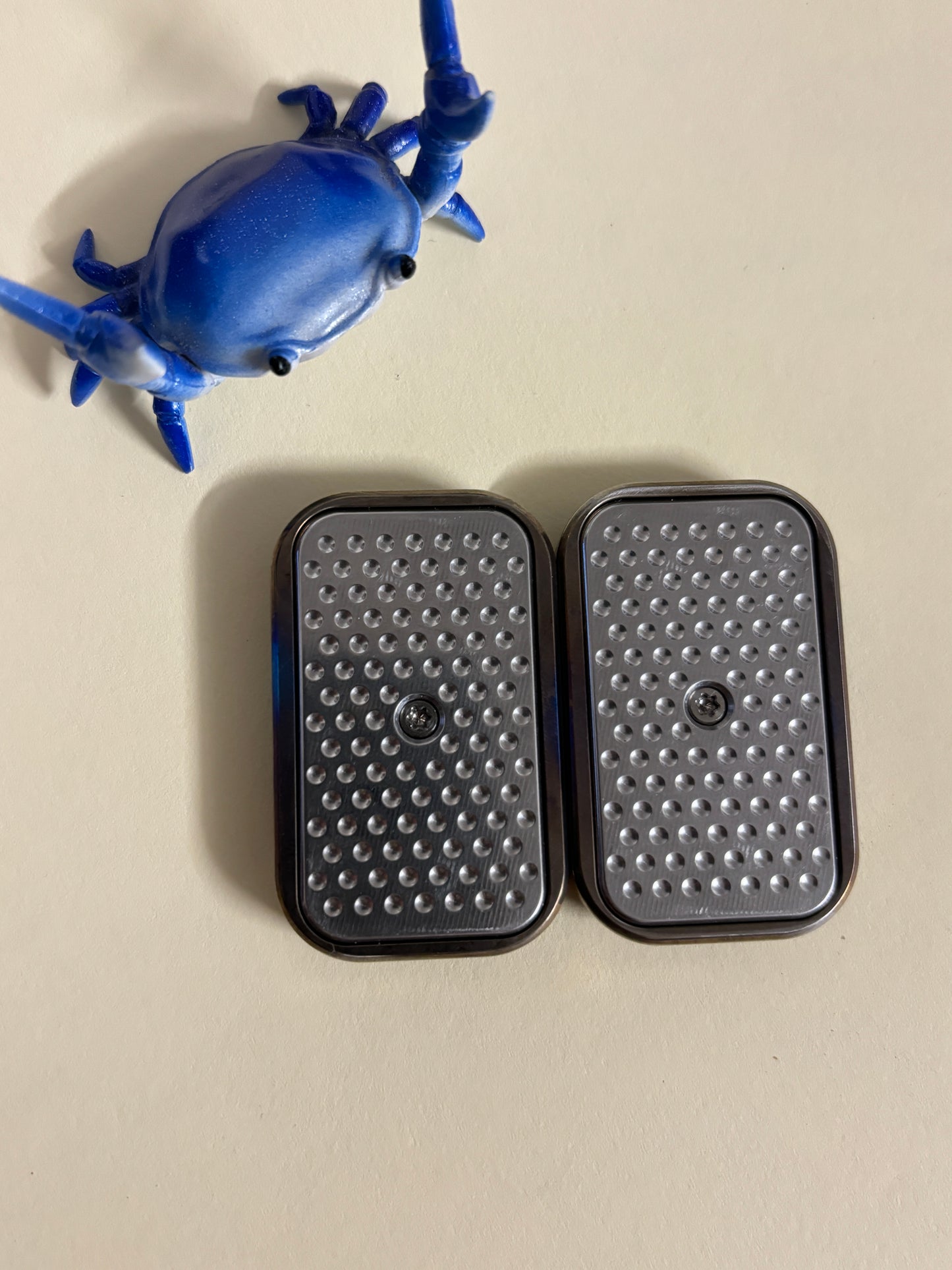 Magnus hex toad anodized - slider ti with ss screw in plates - fidget toy