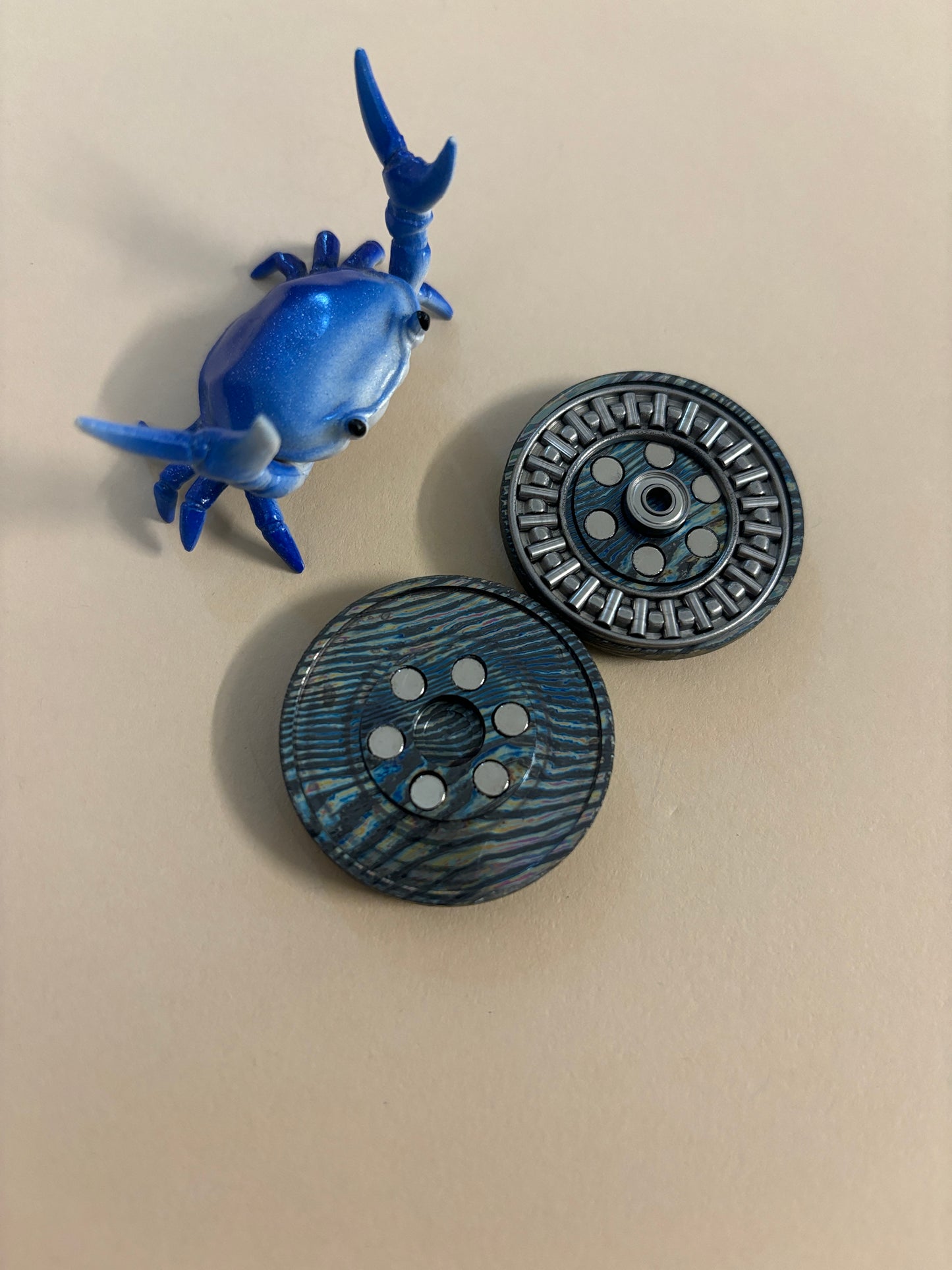 njthandpower NJT - zircuti twist etched Ulte haptic coin - fidget toy