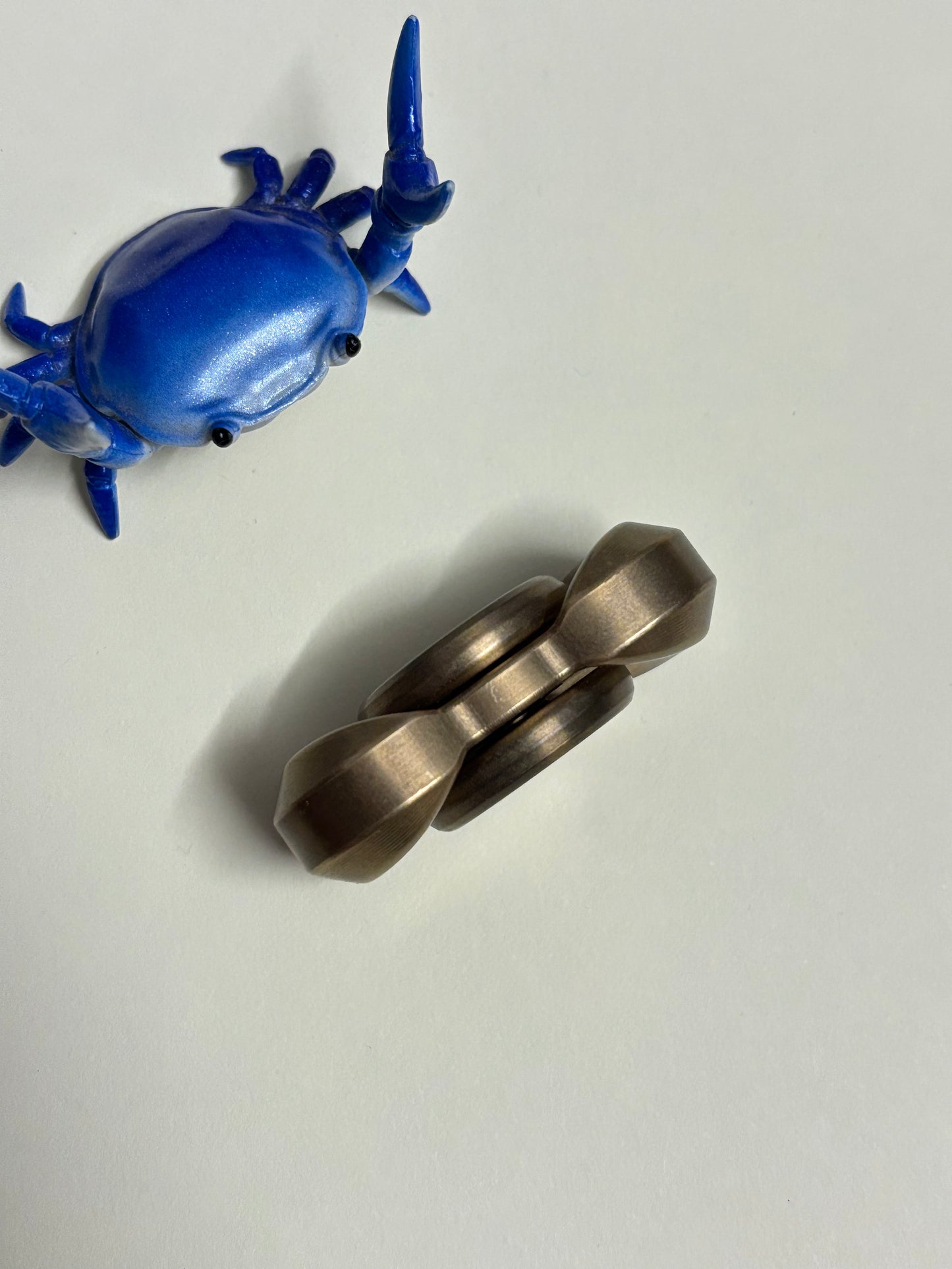 Indy Thicc - chelsea LP (brass) - fidget spinner - fidget toy