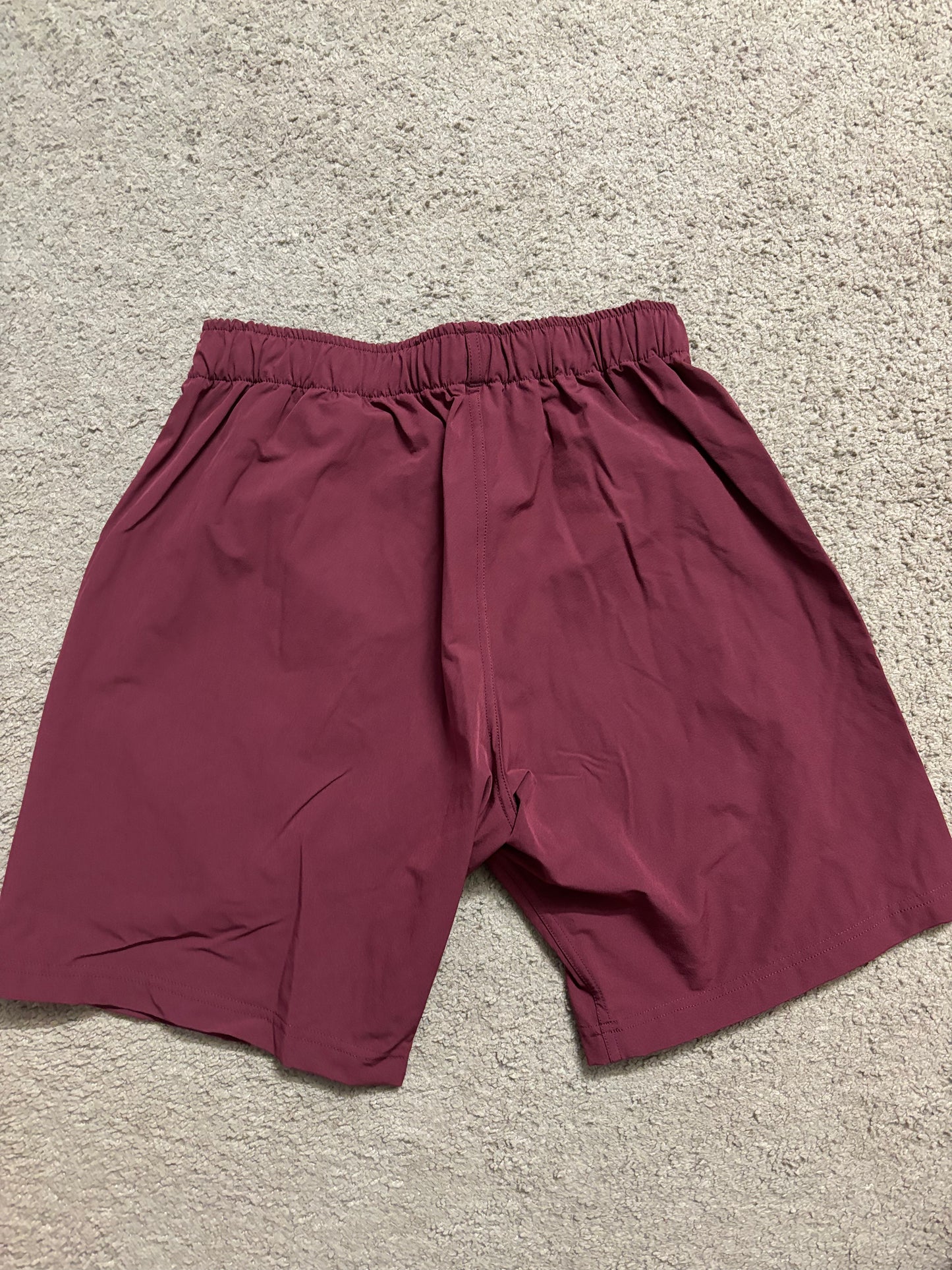 Myles Apparel - Everyday shorts - small - 8”
