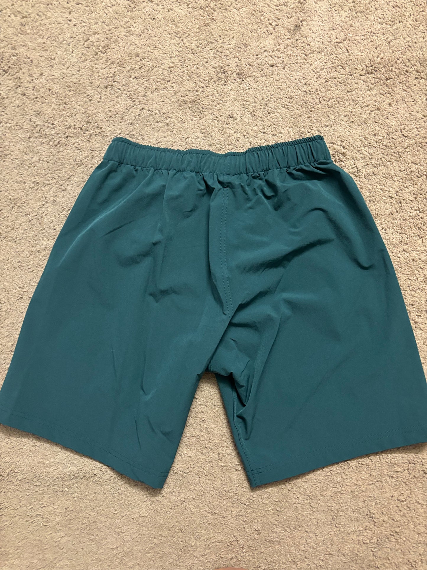 Myles Apparel - Everyday shorts - small - 8”